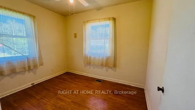 Photo 10 of 42 Gailmont Drive, Hamilton, Corman — HOMEH