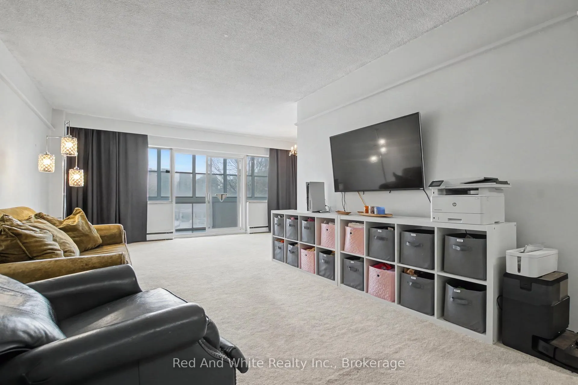 Photo 7 of Unit 202, 45 Westmount Road N, Waterloo, Uptown West — HOMEH