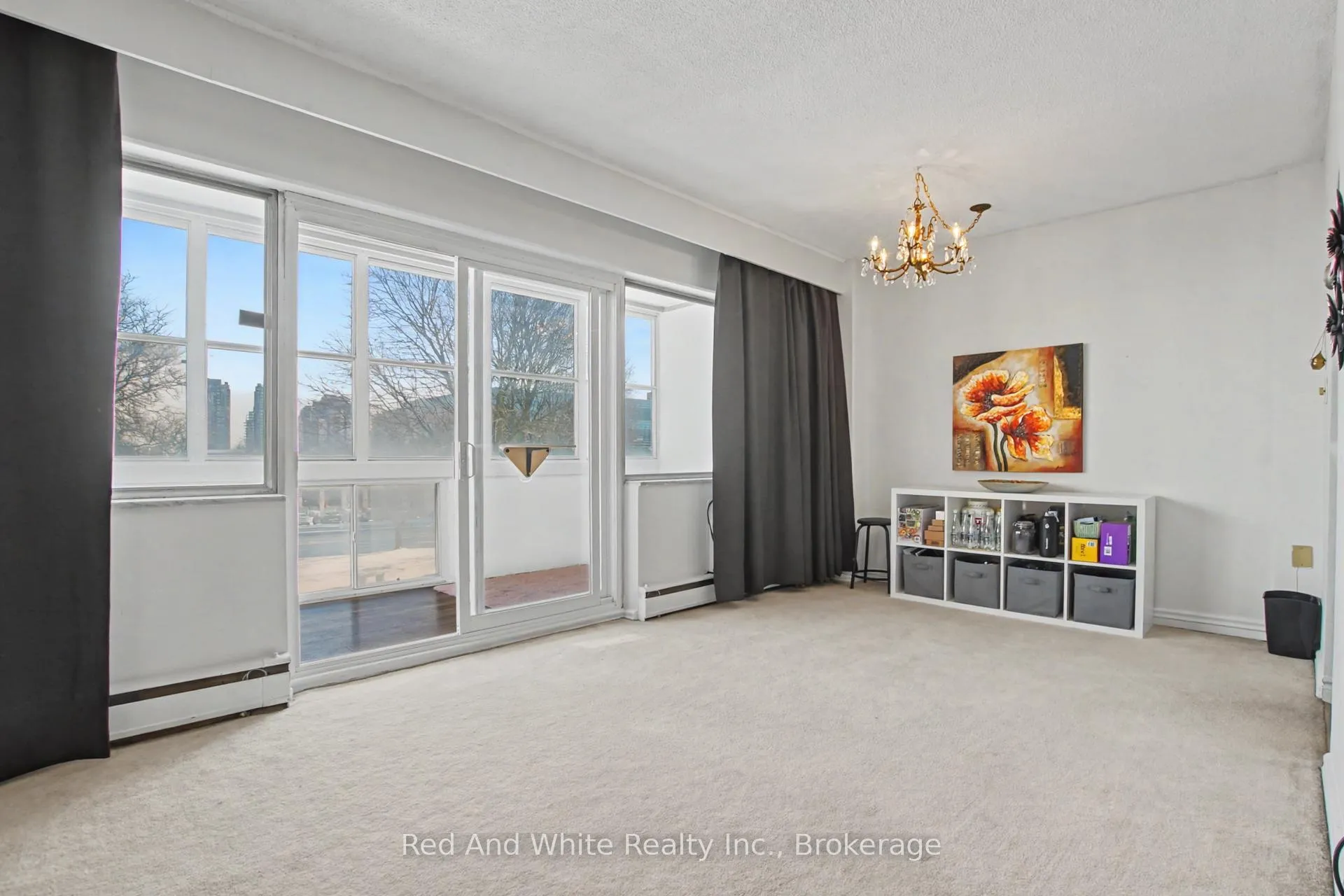 Photo 9 of Unit 202, 45 Westmount Road N, Waterloo, Uptown West — HOMEH