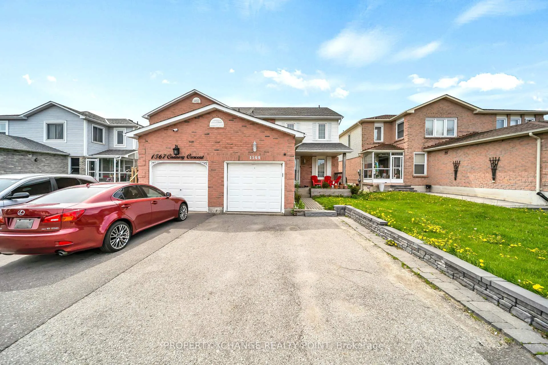 Front of 1569 Connery Crescent