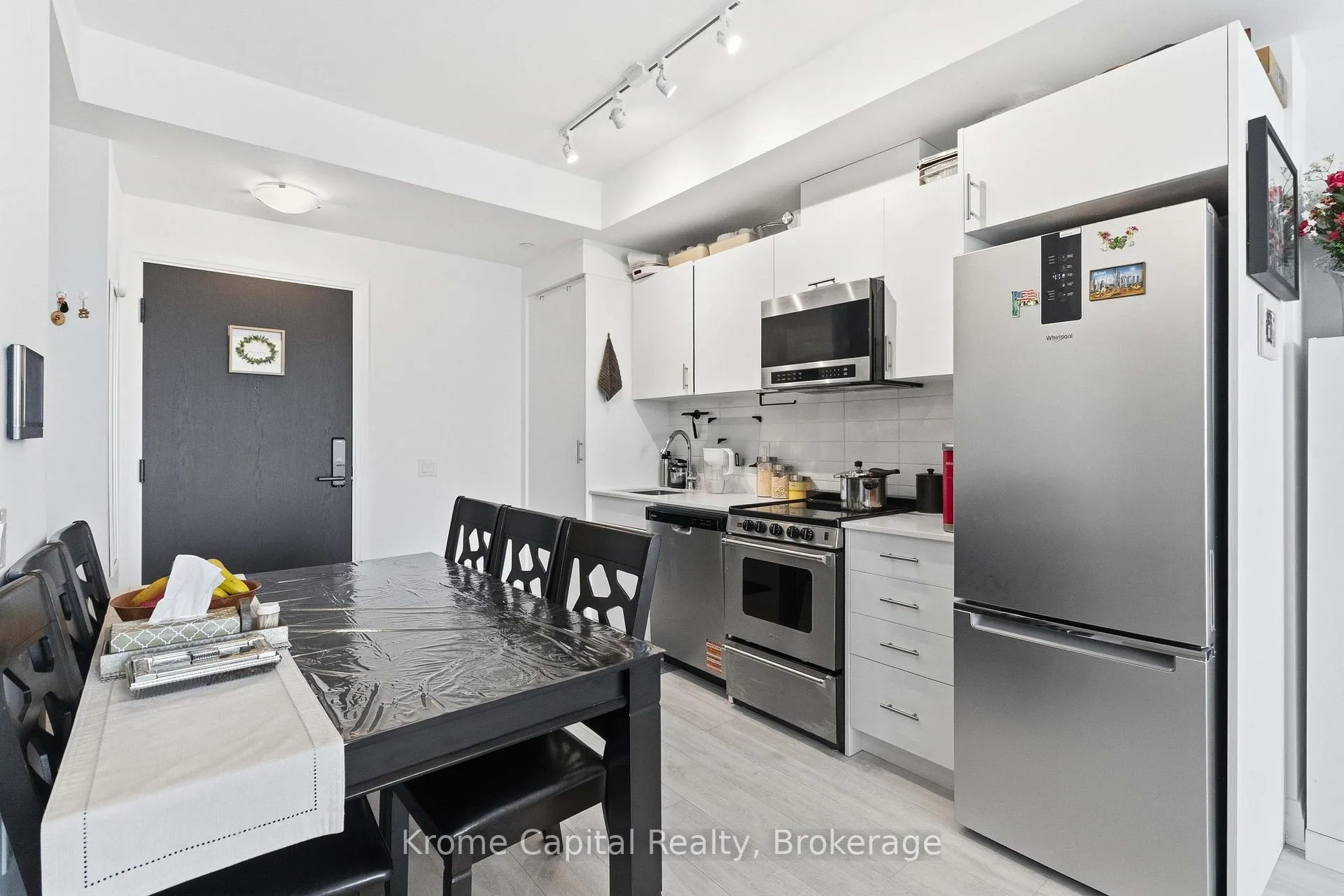 Photo 7 of Unit 718, 412 Silver Maple Road, Oakville, Joshua Meadows — HOMEH