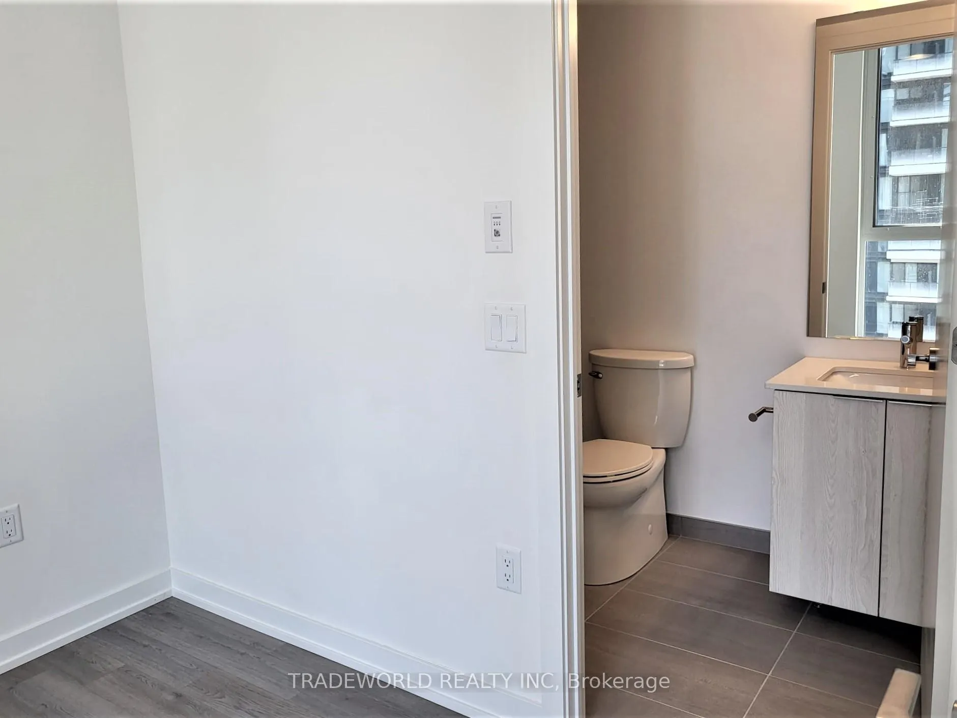 Photo 7 of Unit 2603, 357 King Street W, Toronto, Waterfront Communities — HOMEH