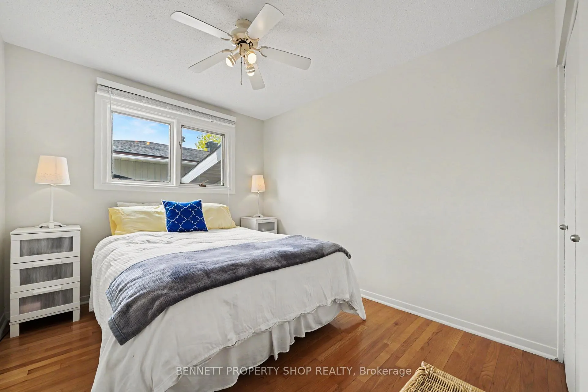Photo 8 of 580 Blanchard Crescent, Ottawa, Mooneys Bay/Revelstoke — HOMEH