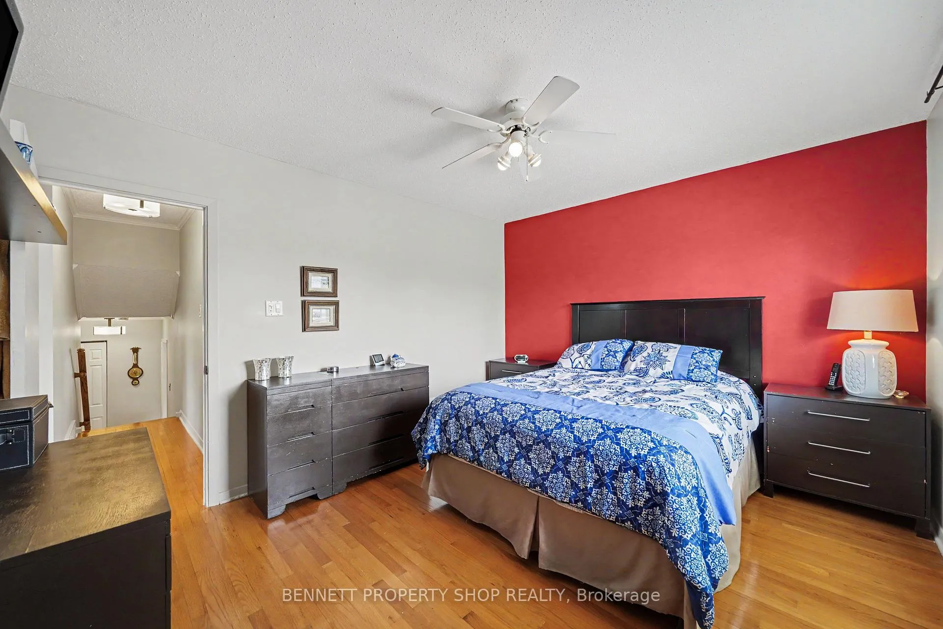 Photo 11 of 580 Blanchard Crescent, Ottawa, Mooneys Bay/Revelstoke — HOMEH