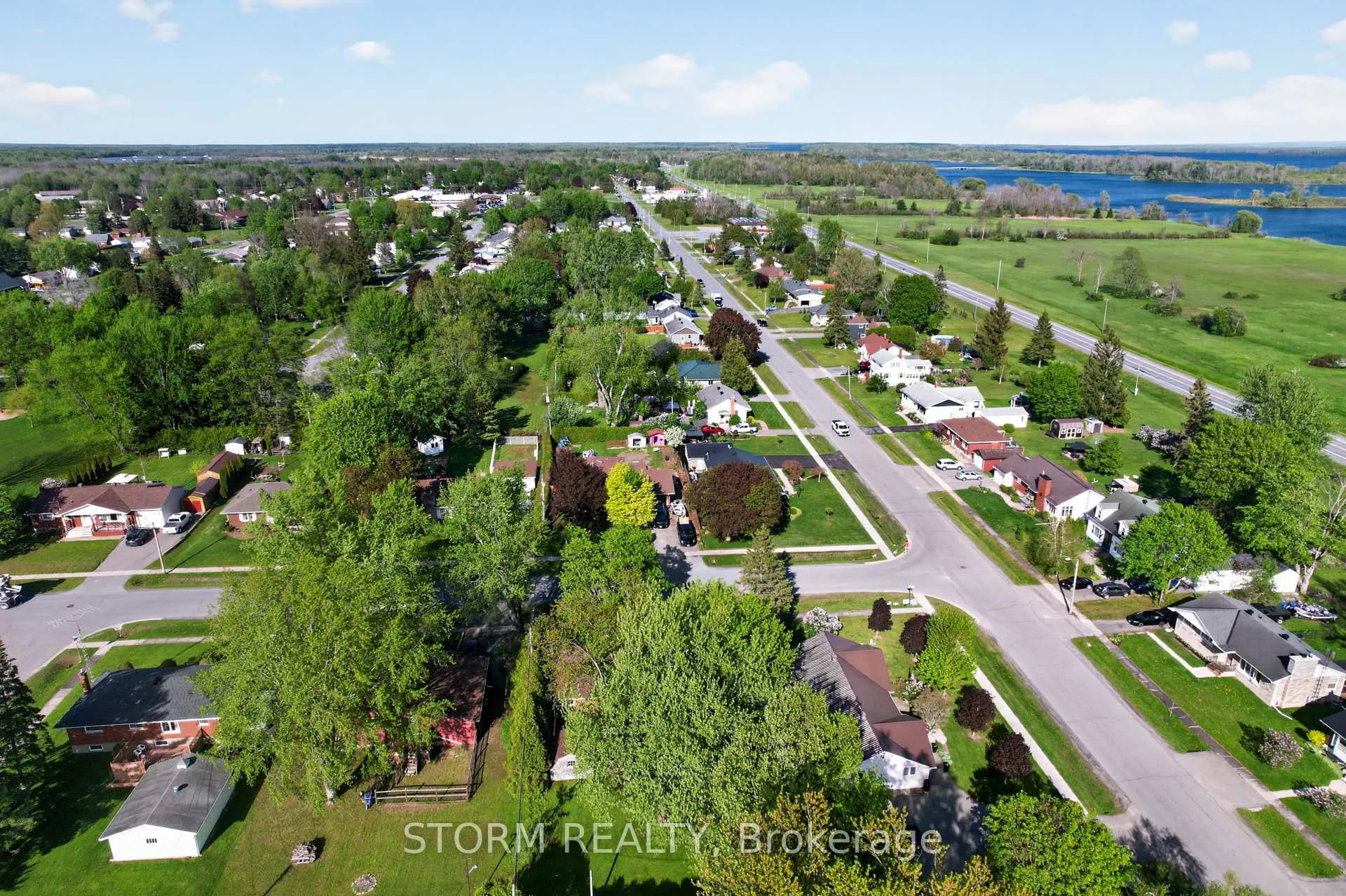 Photo 5 of 3 Ault Drive, South Stormont, Ingleside — HOMEH