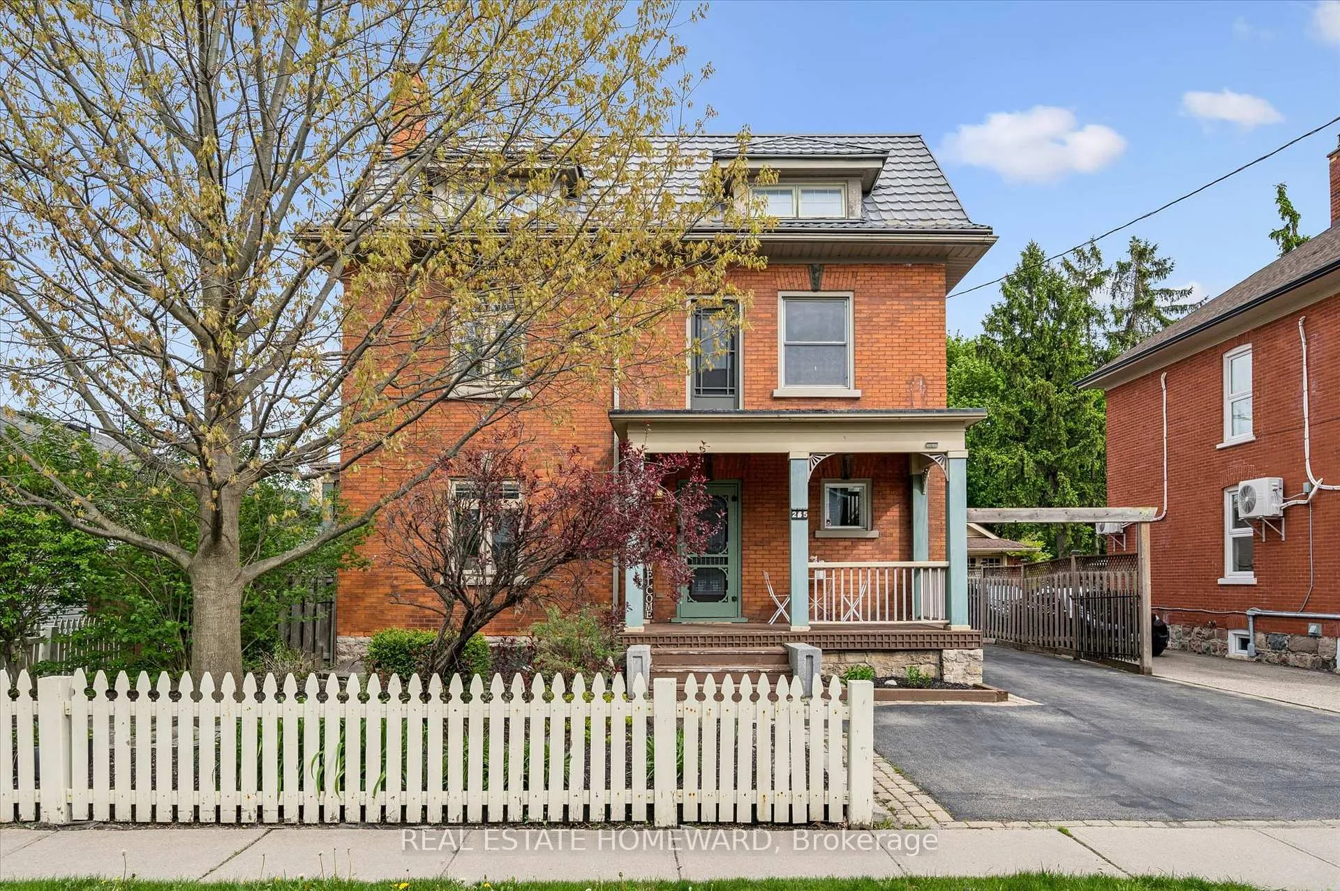 Photo 1 of 265 Dolph Street N, Cambridge — HOMEH