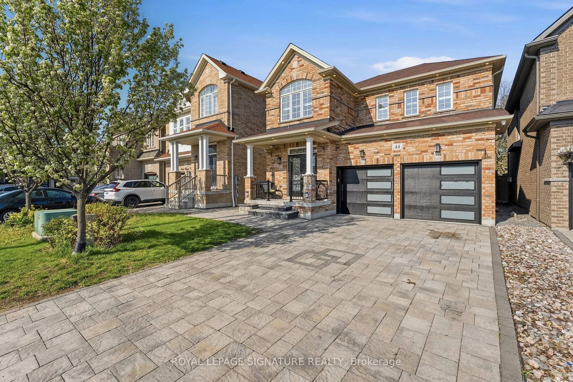 Photo 38 of 44 Keith-Wright Crescent, Ajax, Northeast Ajax — HOMEH