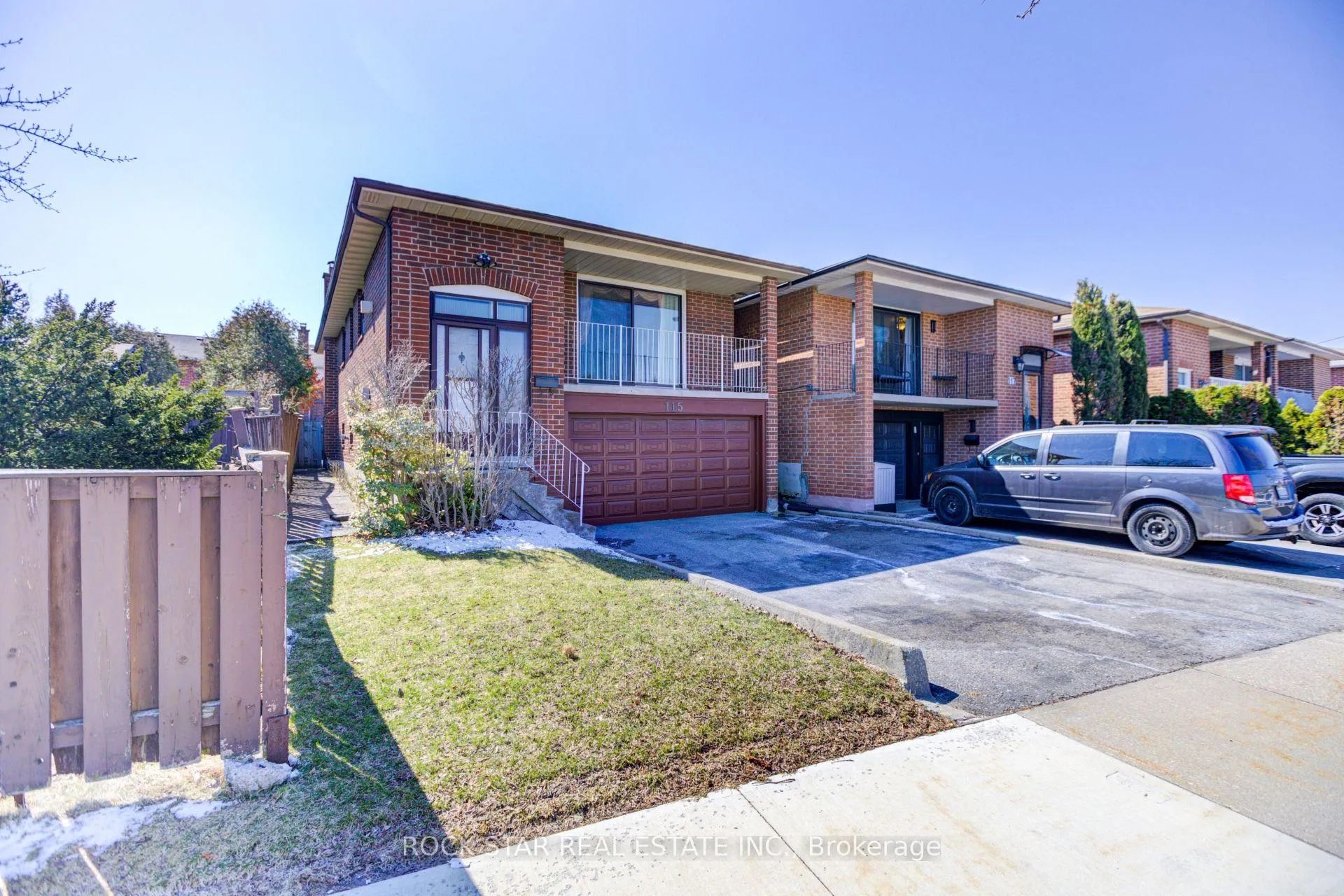 Photo 3 of 115 Glen Shields Avenue, Vaughan, Glen Shields — HOMEH