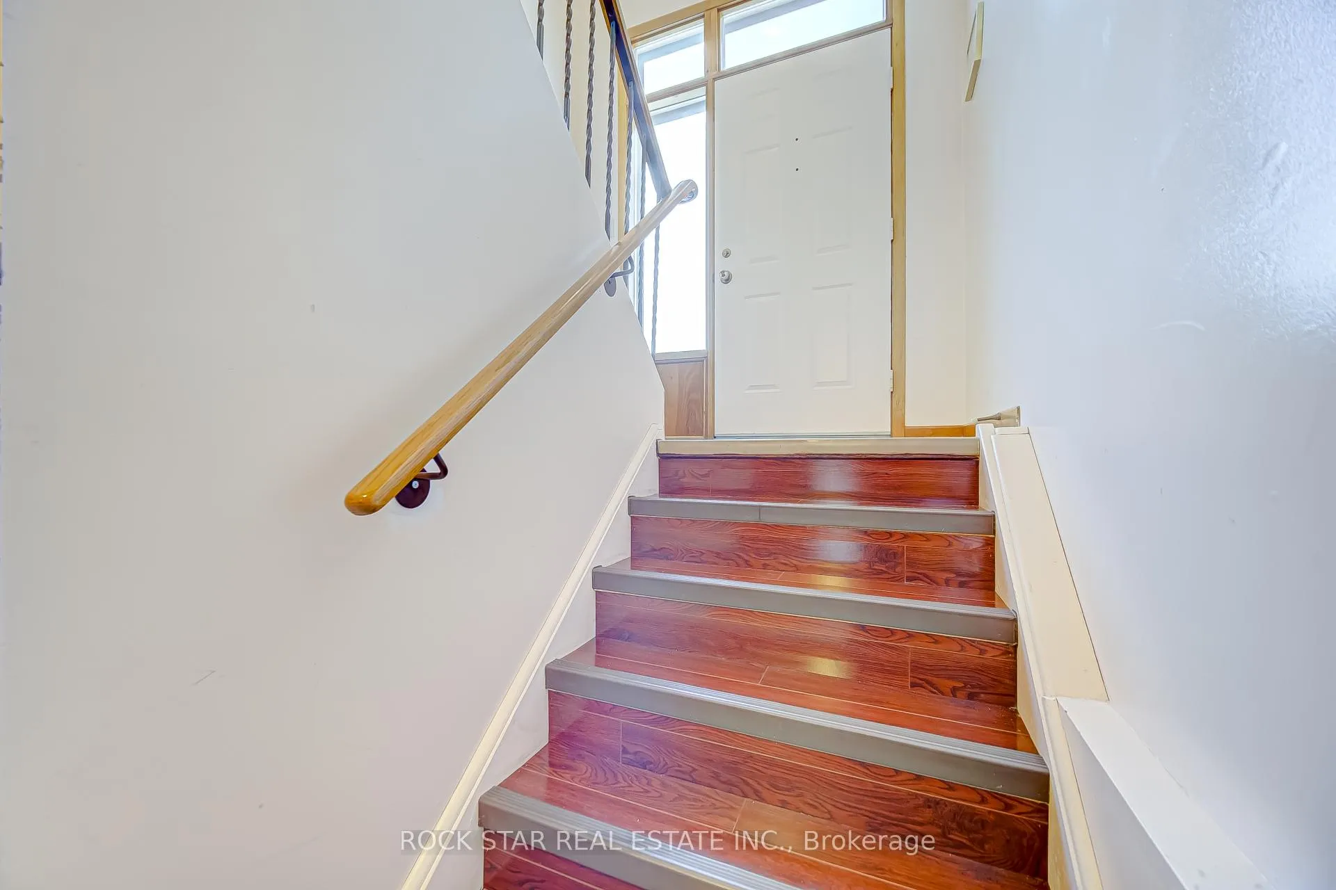 Photo 21 of 115 Glen Shields Avenue, Vaughan, Glen Shields — HOMEH