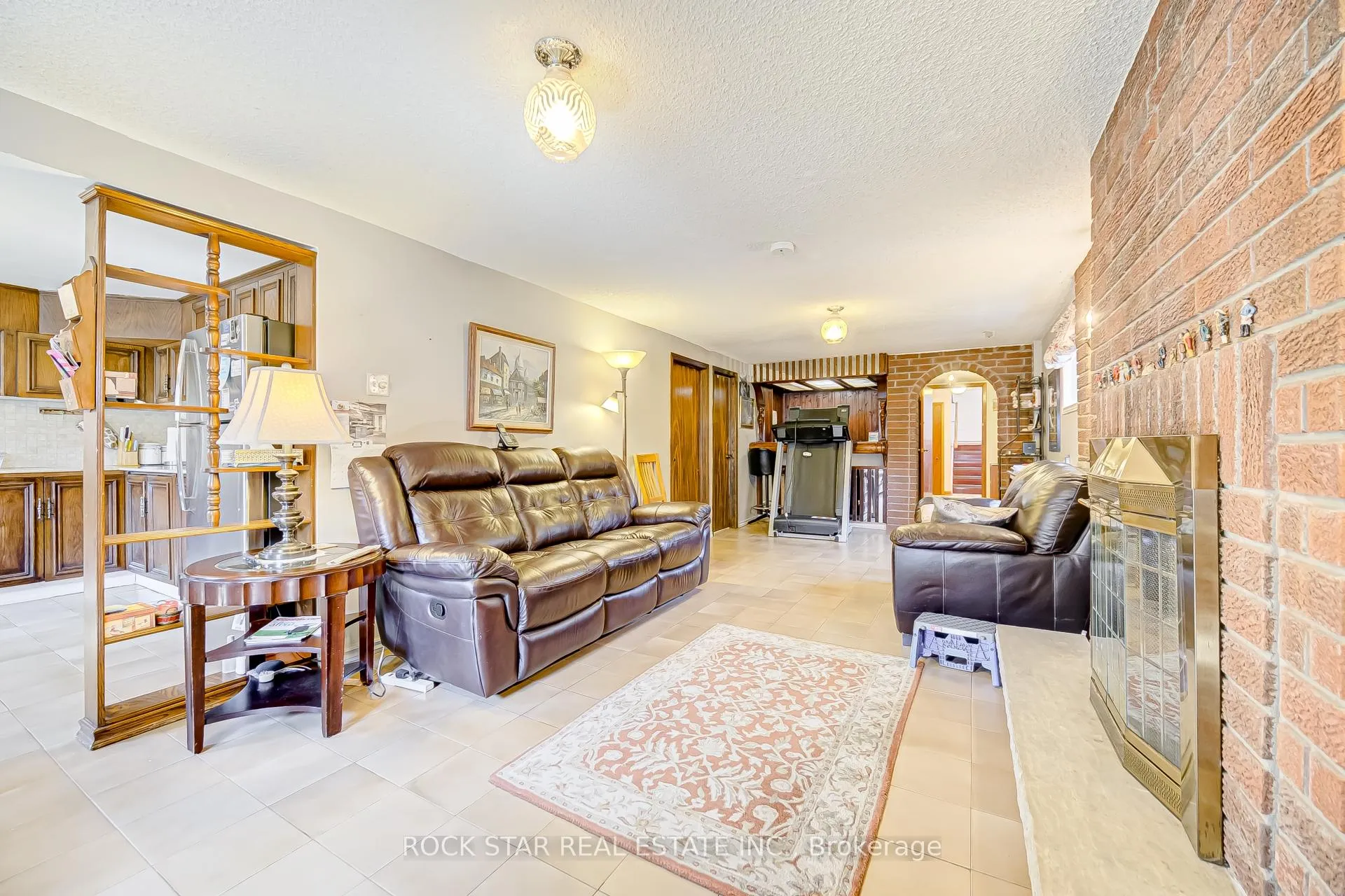 Photo 27 of 115 Glen Shields Avenue, Vaughan, Glen Shields — HOMEH