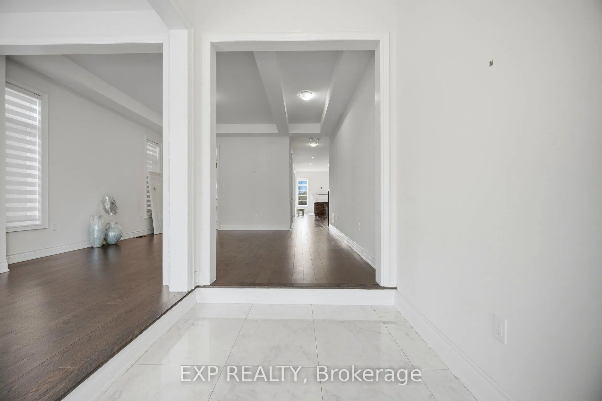 Photo 6 of 3128 Parsonage Crescent, Oakville, Glenorchy — HOMEH