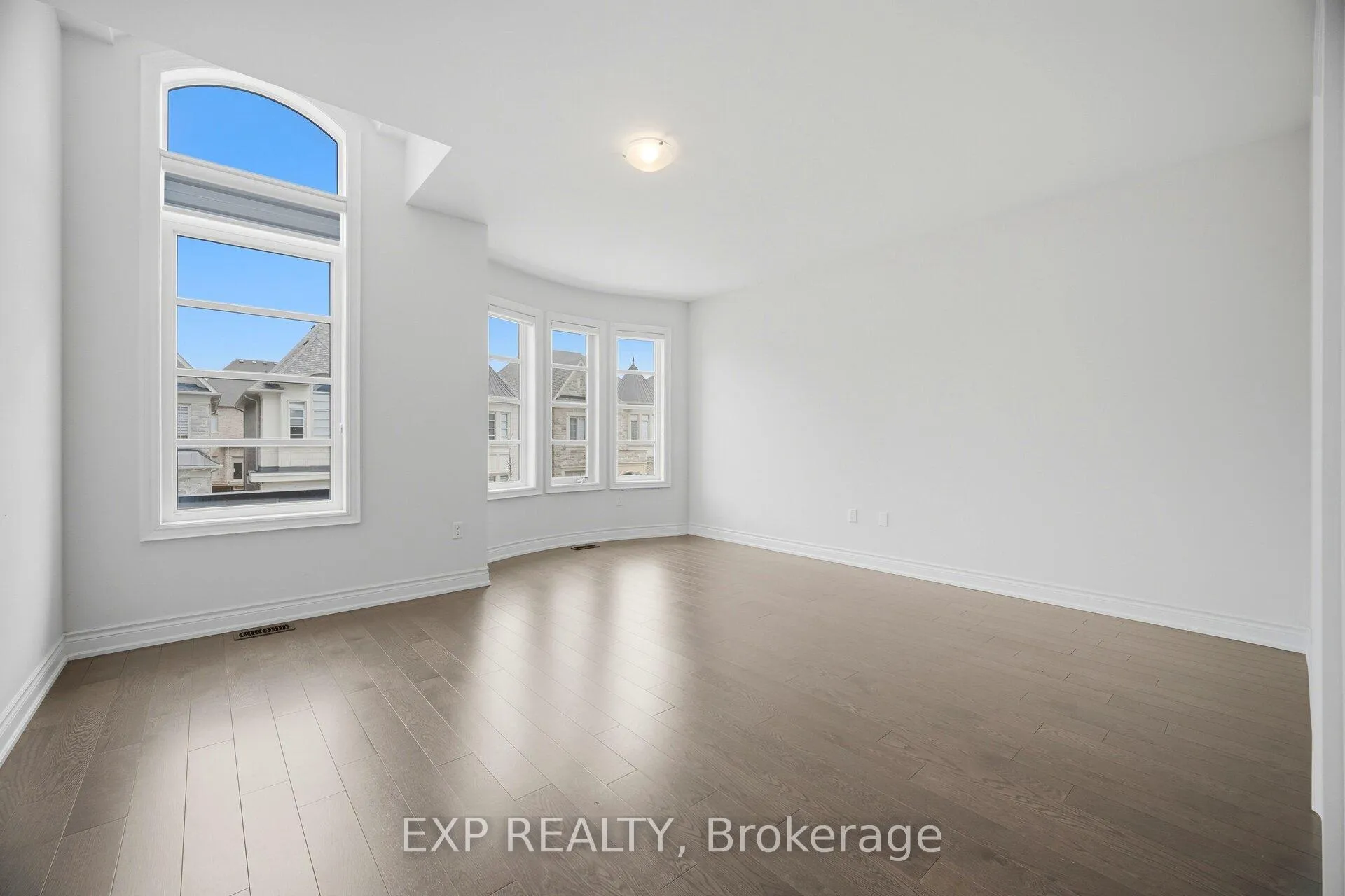 Photo 34 of 3128 Parsonage Crescent, Oakville, Glenorchy — HOMEH