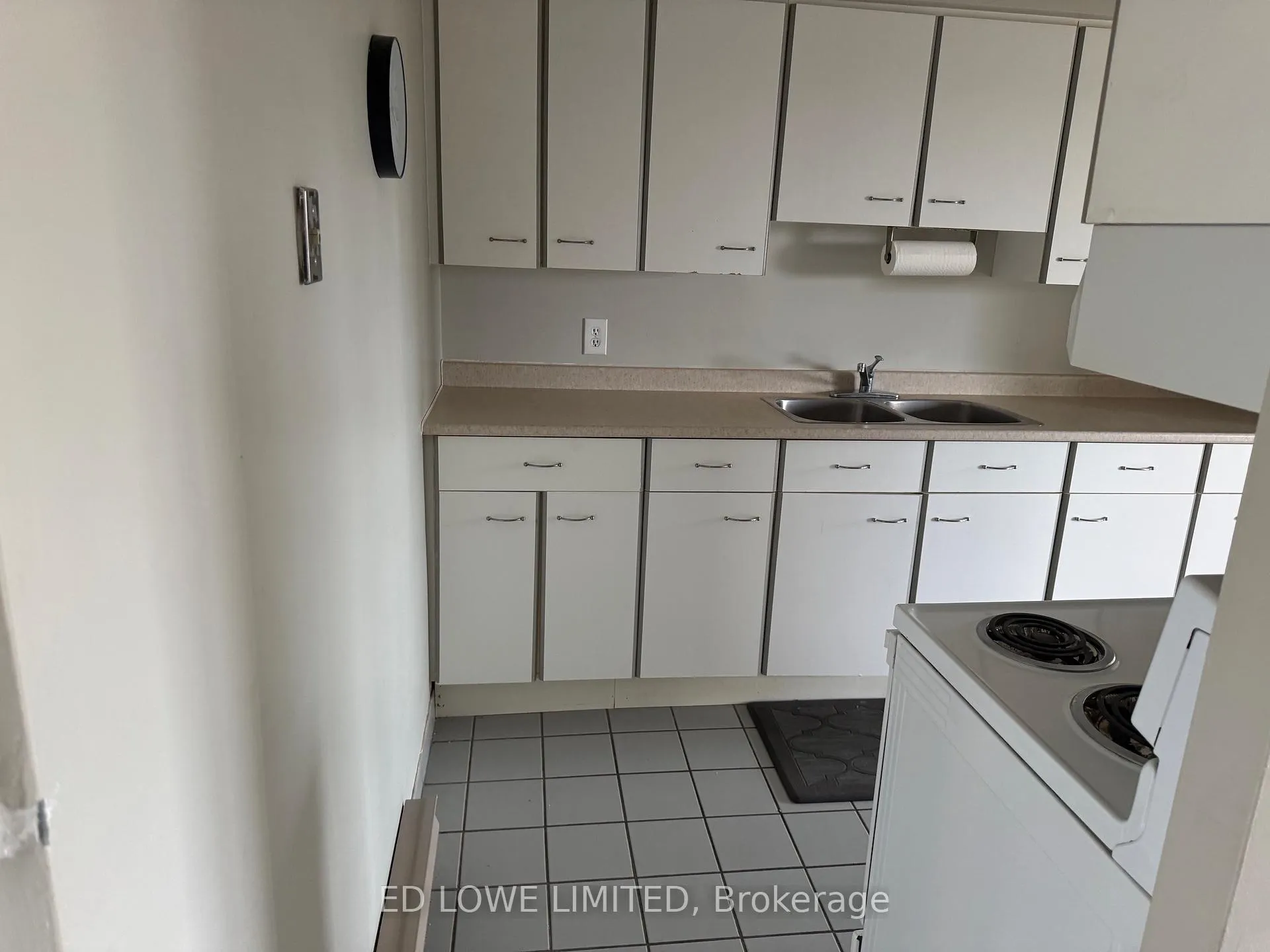Photo 27 of Unit 401, 7 Fittons Road E, Orillia — HOMEH
