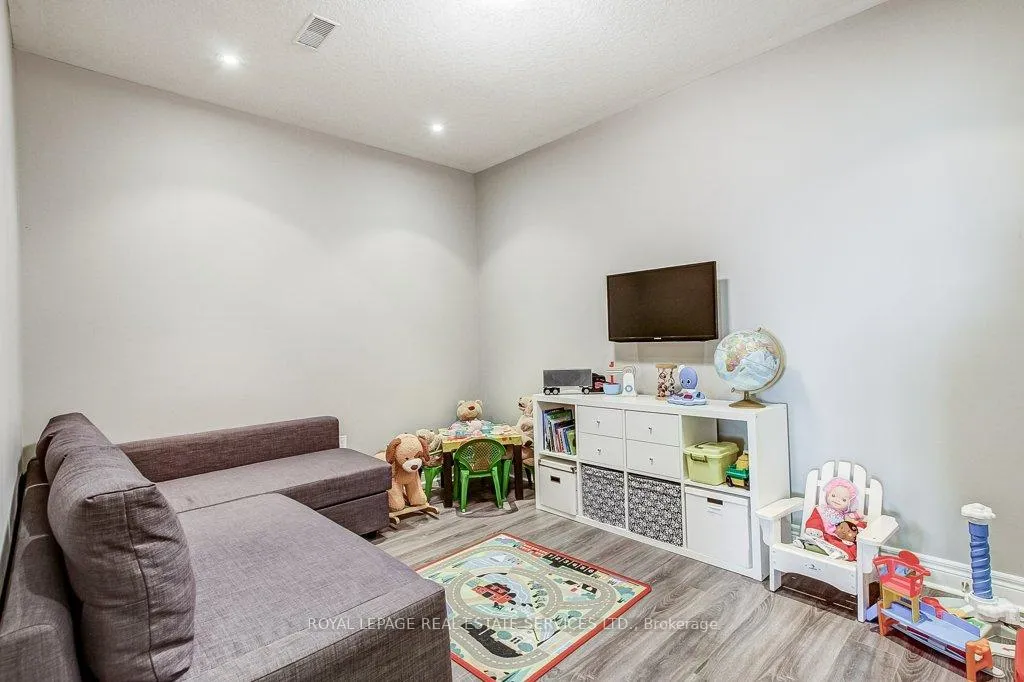 Photo 25 of Unit 507, 1980 Imperial Way, Burlington, Uptown — HOMEH