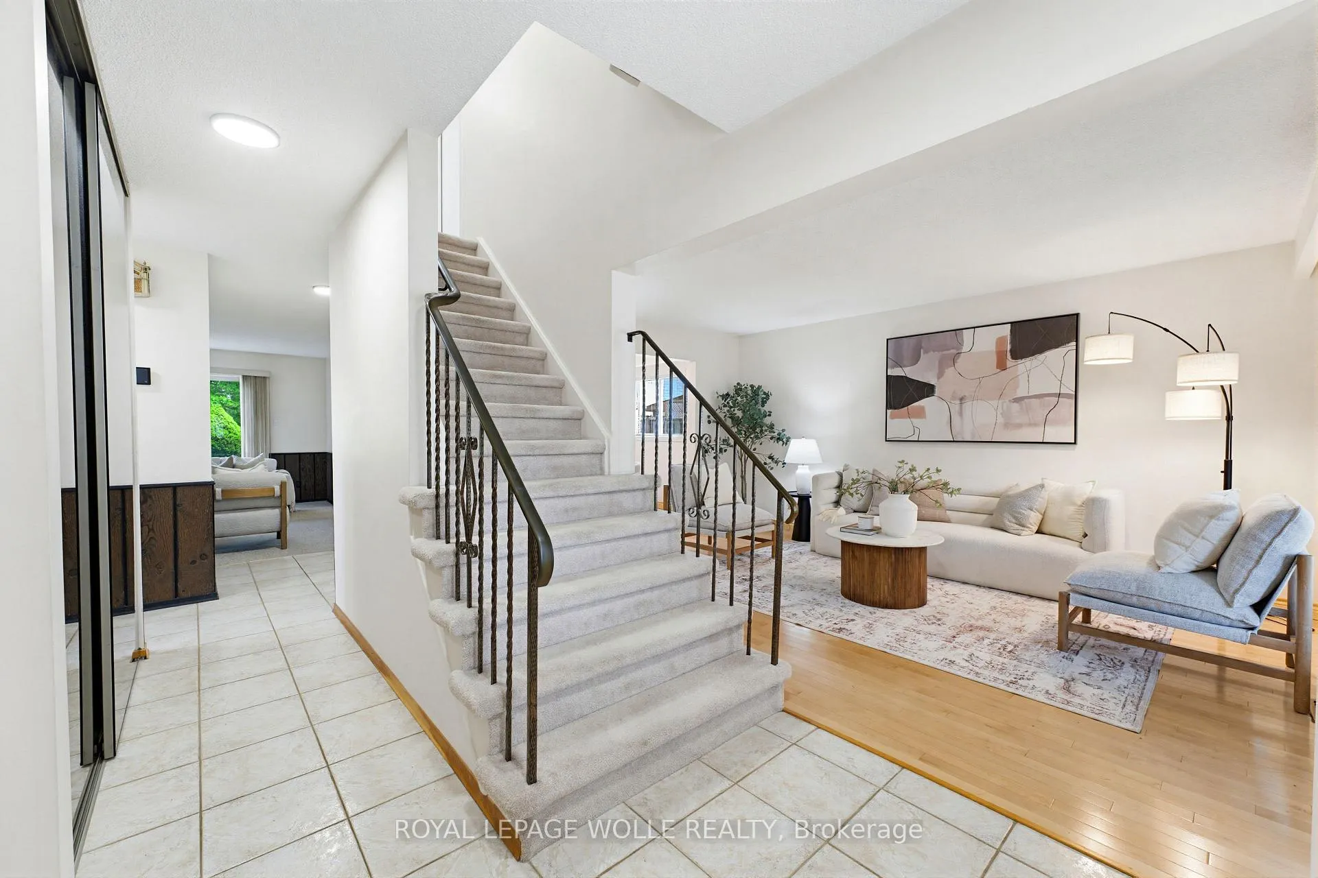 Photo 7 of 216 McGarry Drive, Kitchener — HOMEH