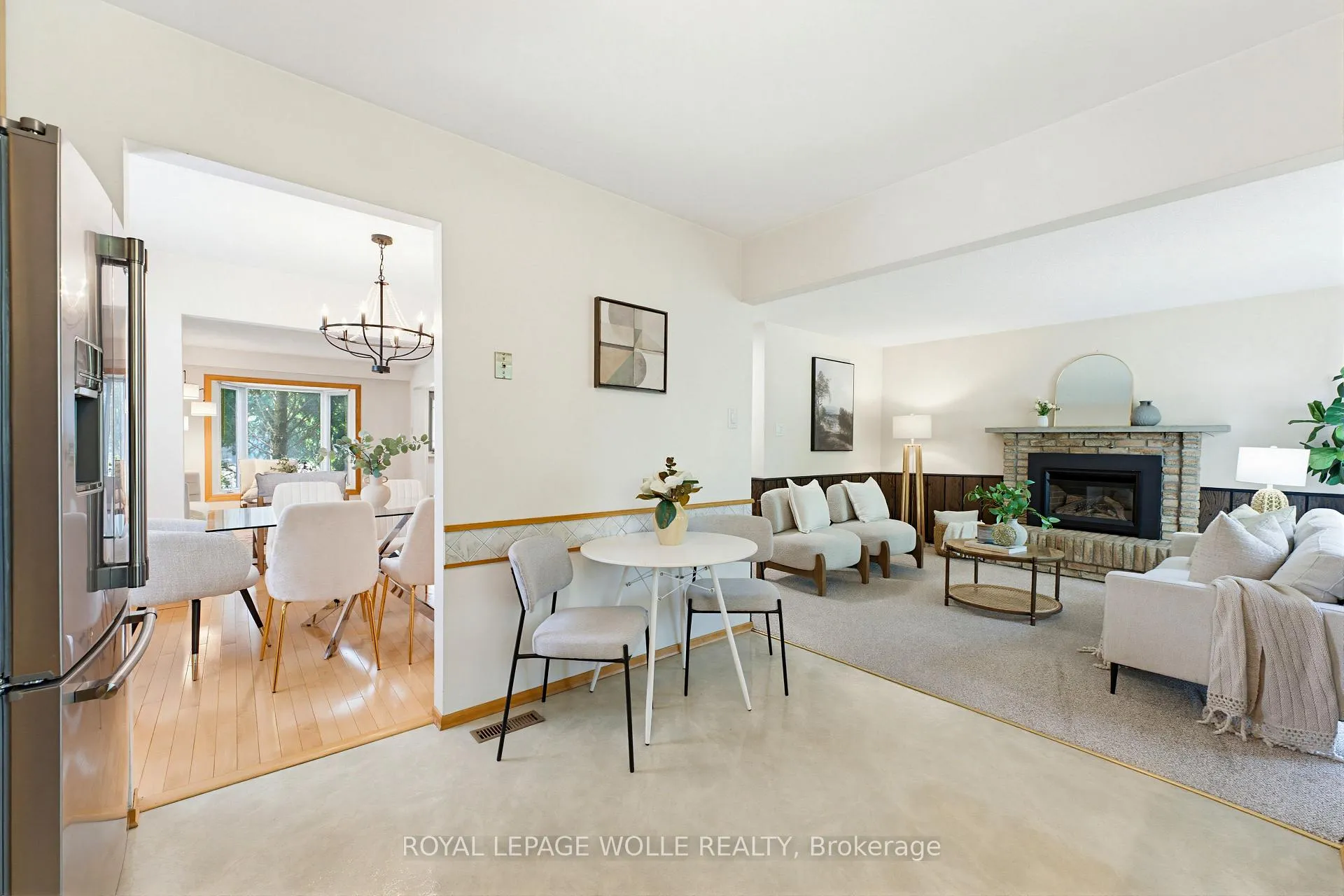 Photo 14 of 216 McGarry Drive, Kitchener — HOMEH