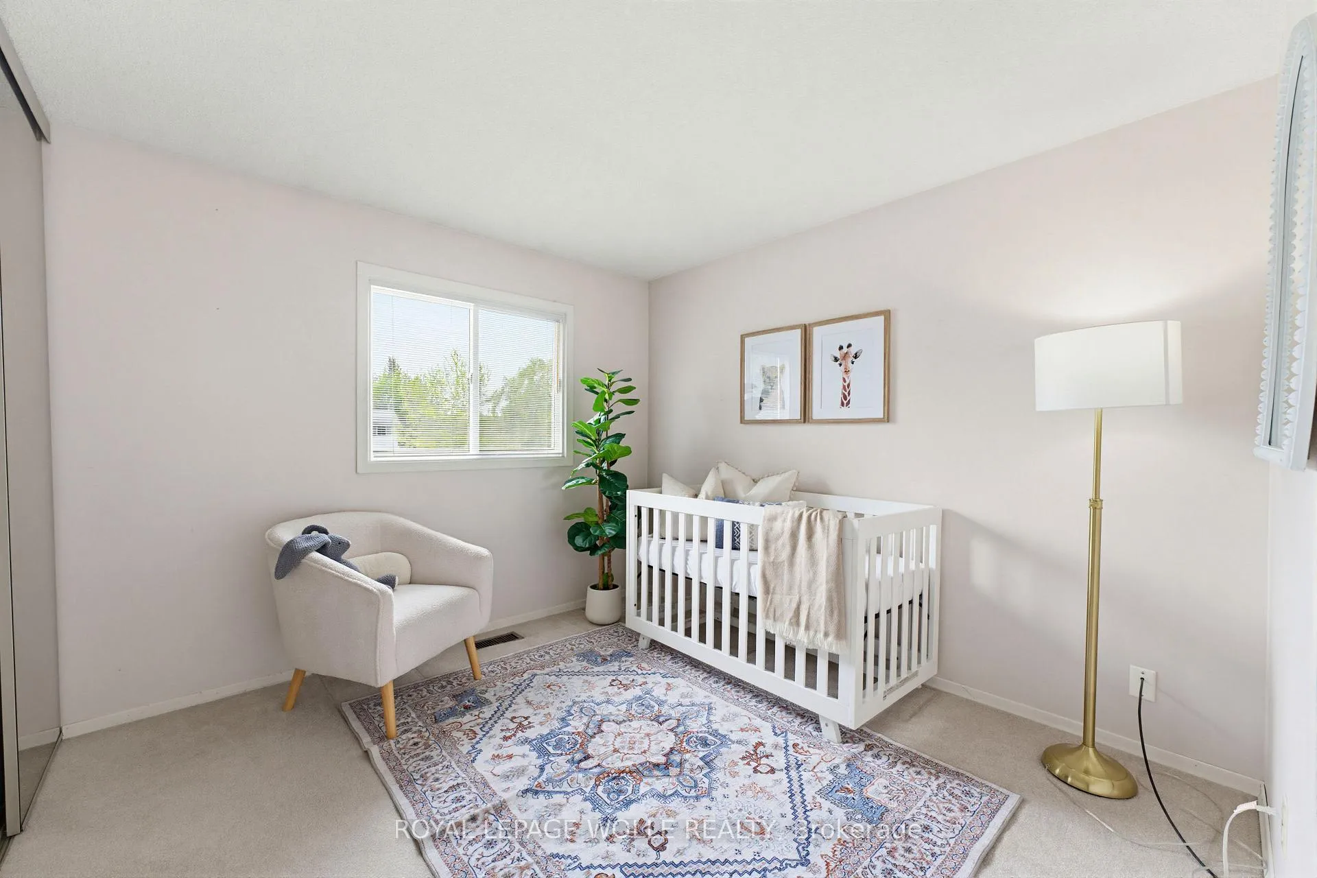 Photo 21 of 216 McGarry Drive, Kitchener — HOMEH