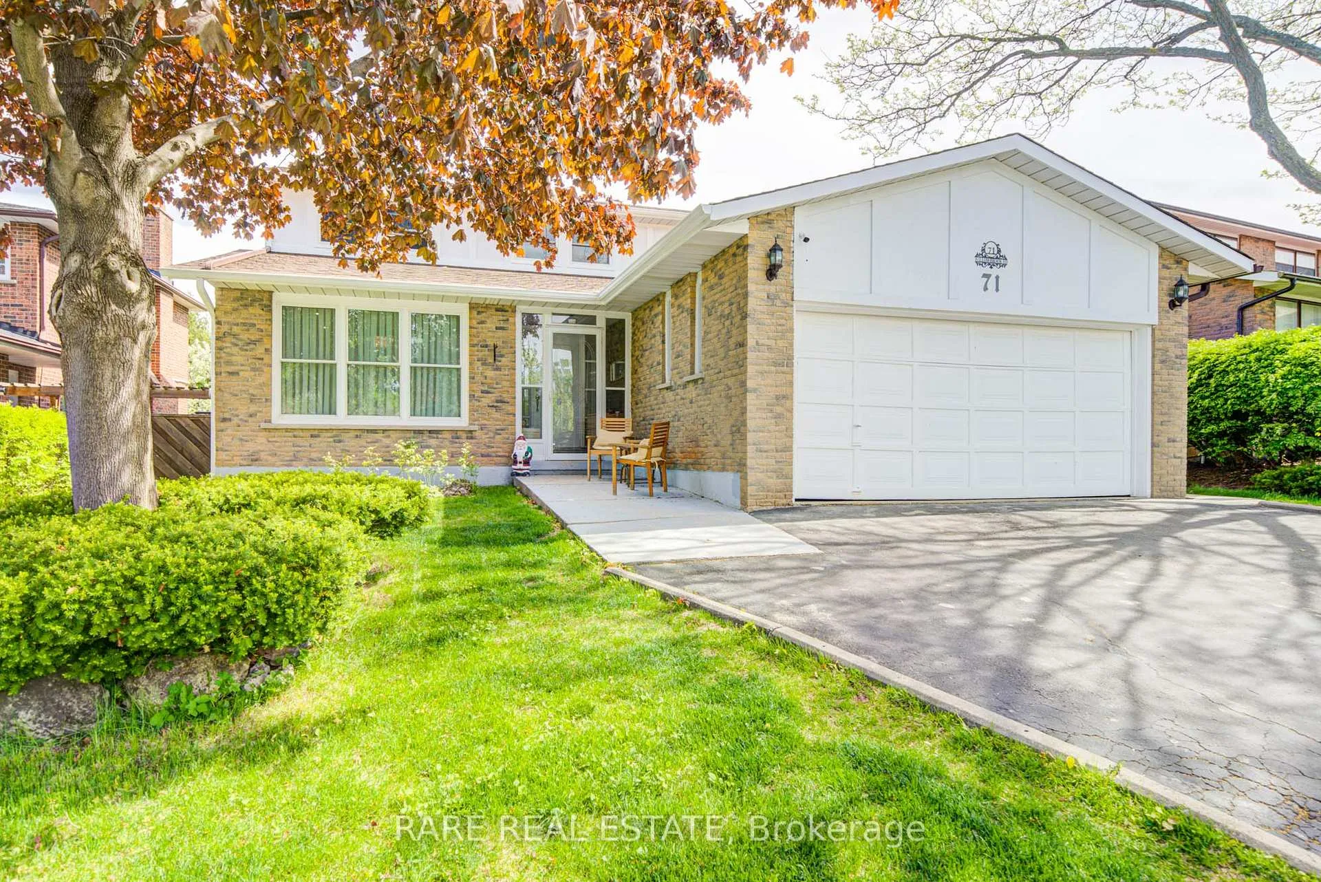 Photo 1 of 71 Willowbrook Road, Markham, Aileen-Willowbrook — HOMEH