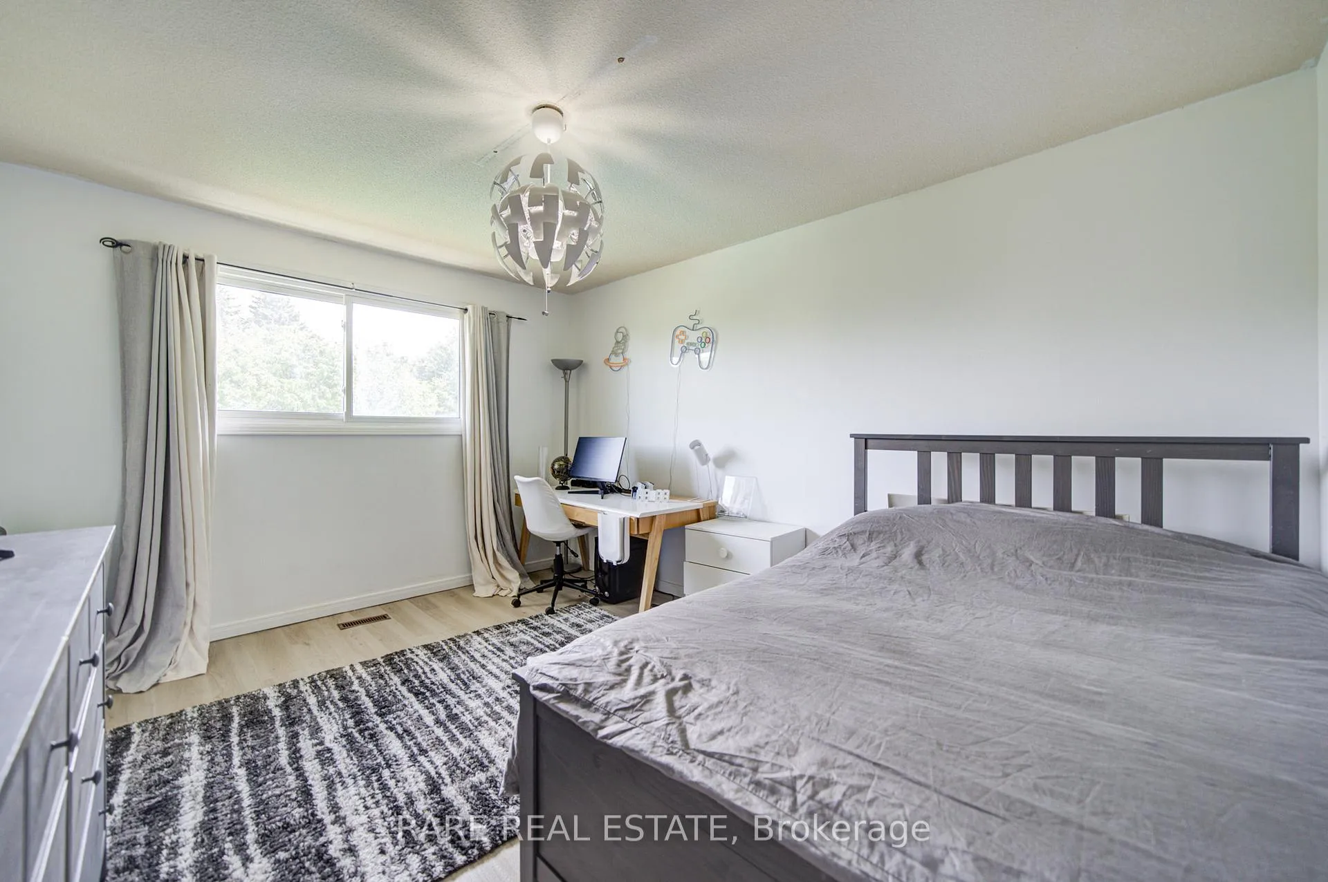 Photo 35 of 71 Willowbrook Road, Markham, Aileen-Willowbrook — HOMEH