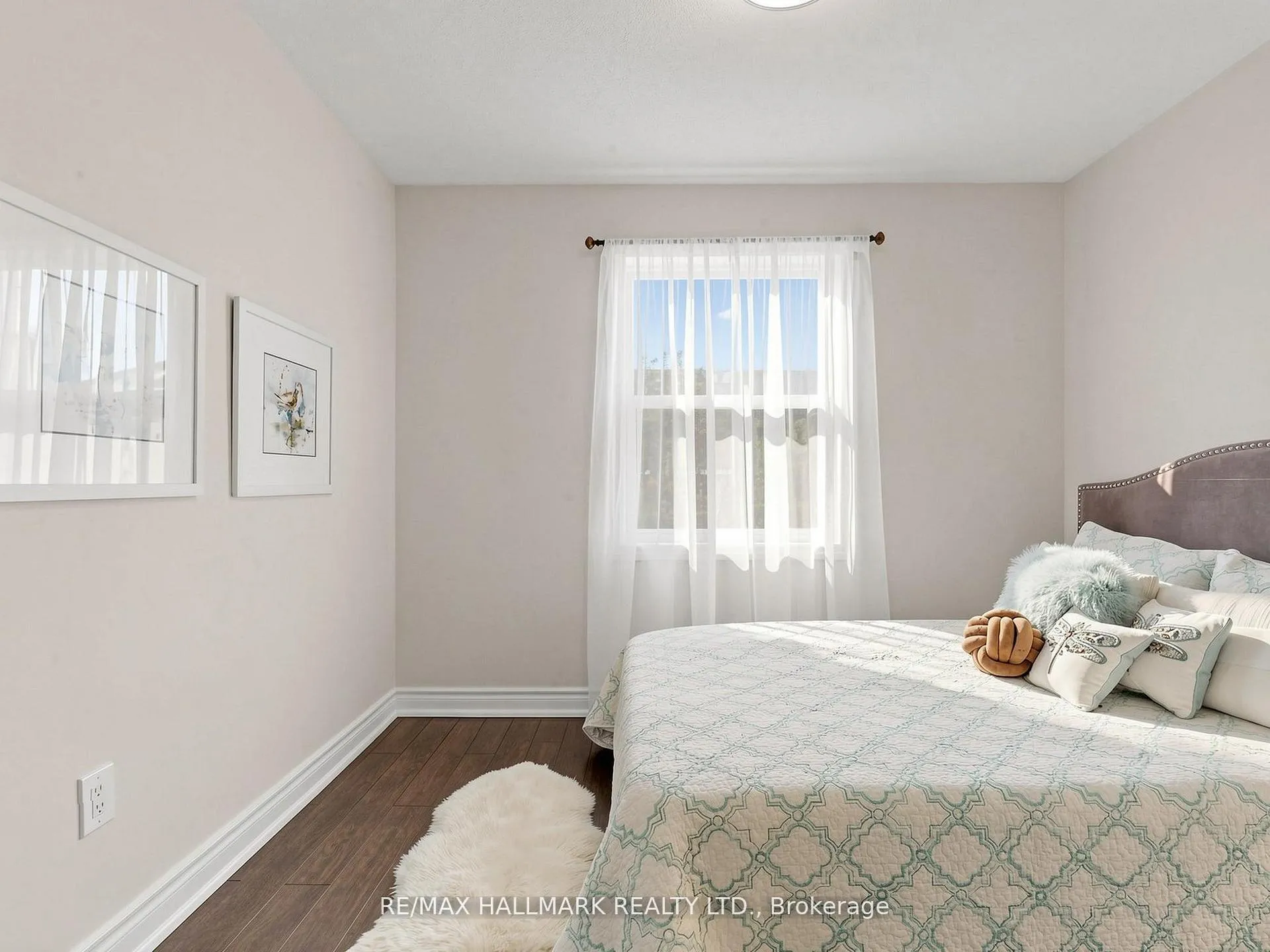 Photo 32 of 62 Wyatt Lane, Aurora, Bayview Wellington — HOMEH