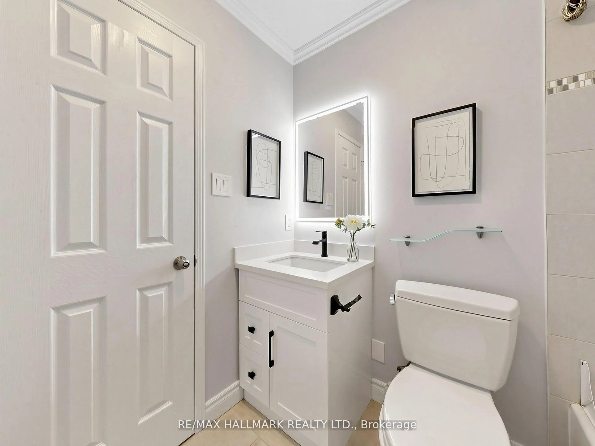 Photo 38 of 62 Wyatt Lane, Aurora, Bayview Wellington — HOMEH