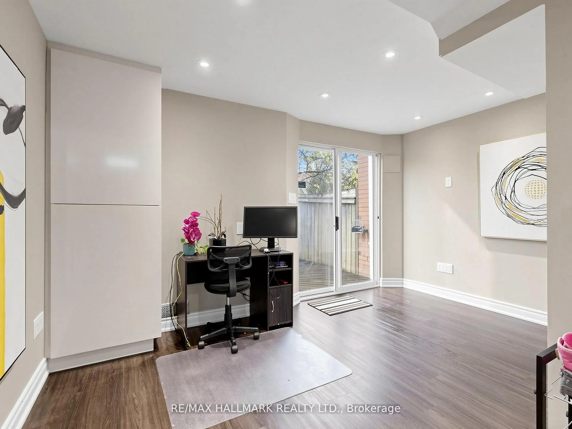 Photo 41 of 62 Wyatt Lane, Aurora, Bayview Wellington — HOMEH