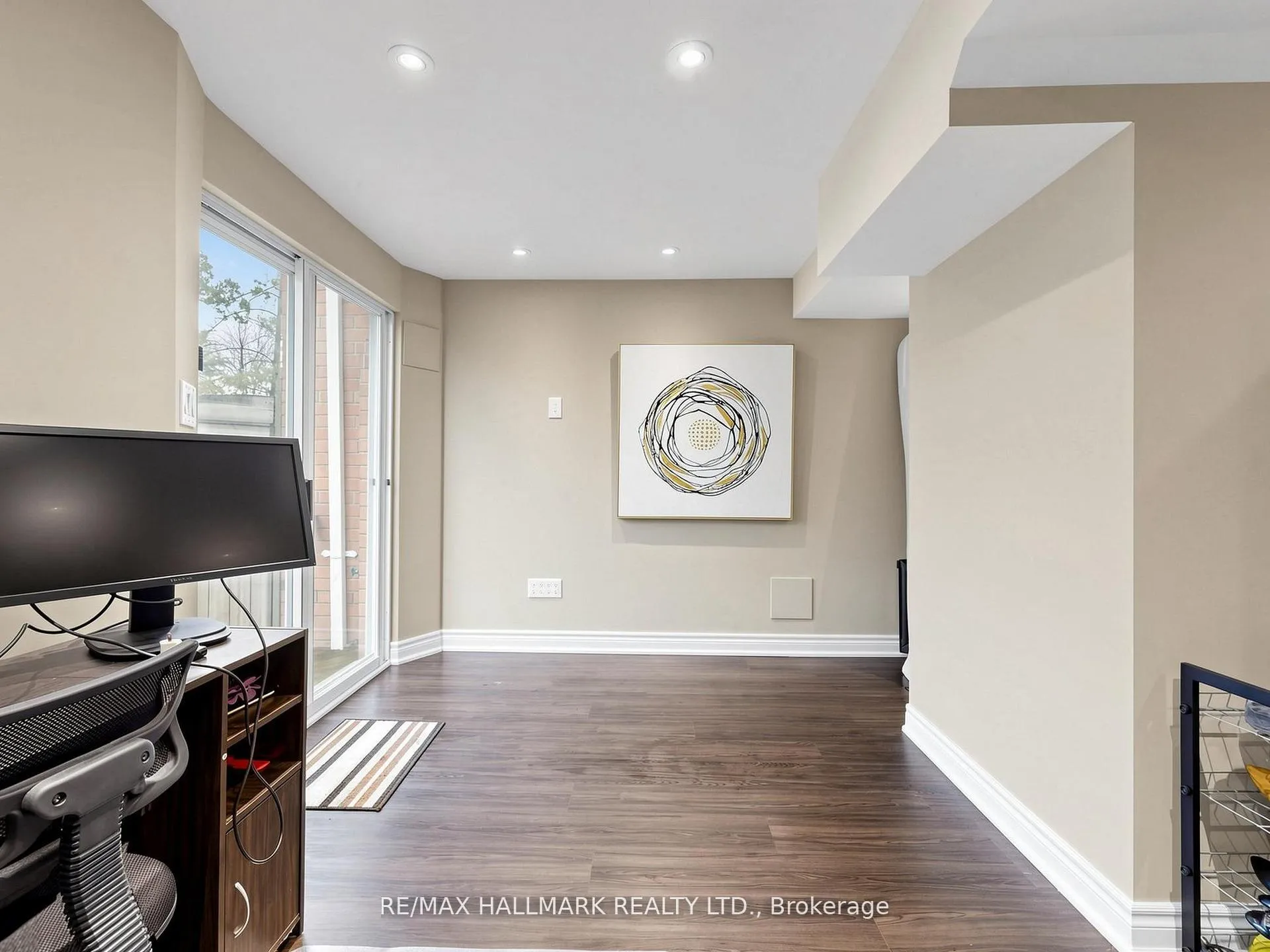 Photo 42 of 62 Wyatt Lane, Aurora, Bayview Wellington — HOMEH