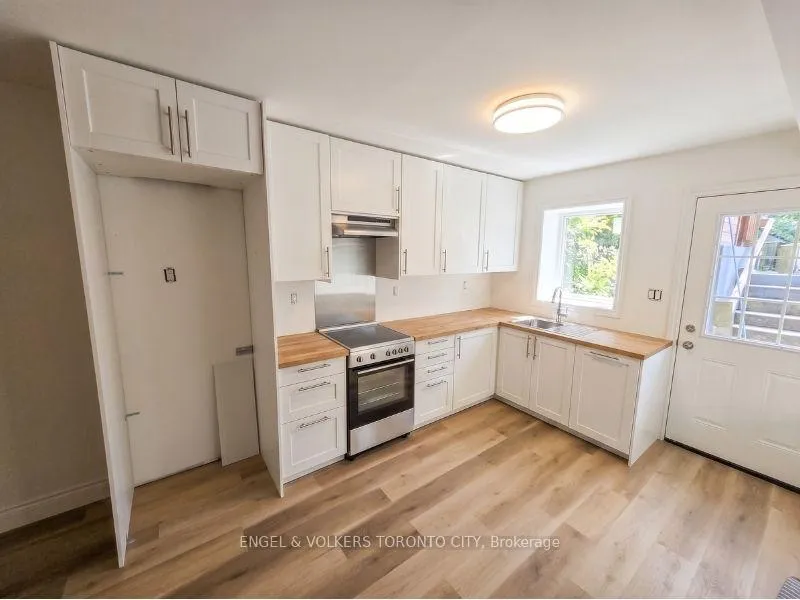 Photo 3 of Unit Basement, 52 Rhyl Avenue, Toronto, The Beaches — HOMEH