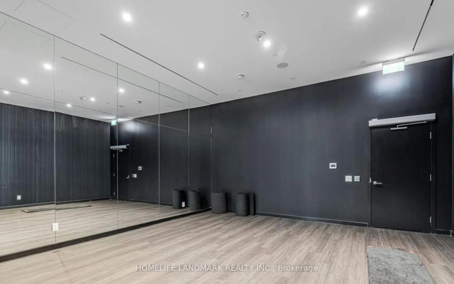 Photo 11 of Unit 1612, 20 Edward Street, Toronto, Bay Street Corridor — HOMEH