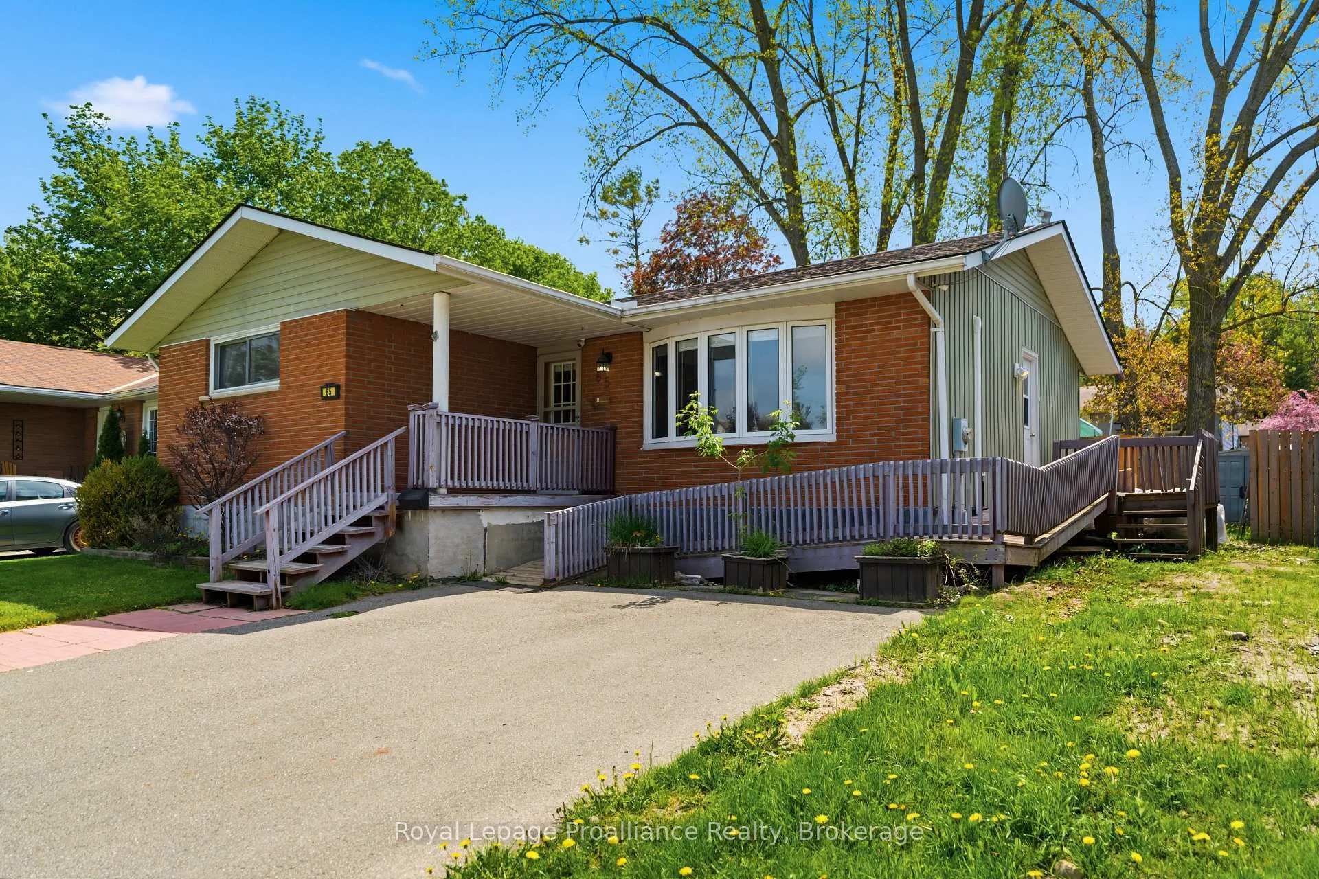 Photo 1 of 85 Nicholas Street, Quinte West, Trenton Ward — HOMEH