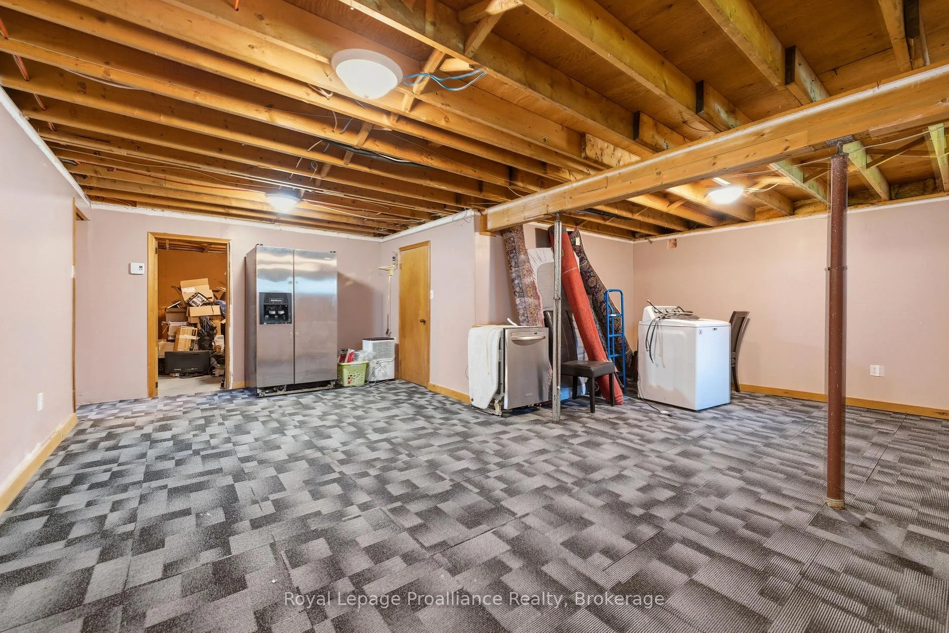 Photo 22 of 85 Nicholas Street, Quinte West, Trenton Ward — HOMEH