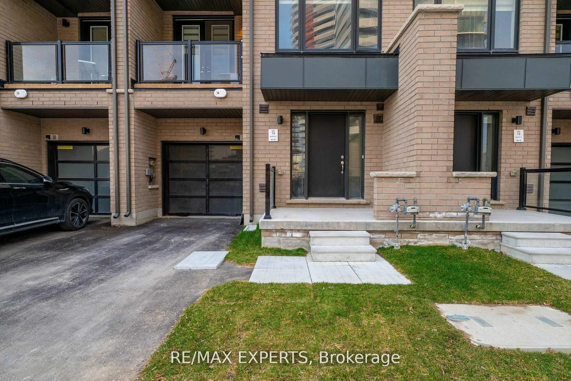 Photo 5 of 34 Dandara Gate, Vaughan, Steeles West Industrial — HOMEH