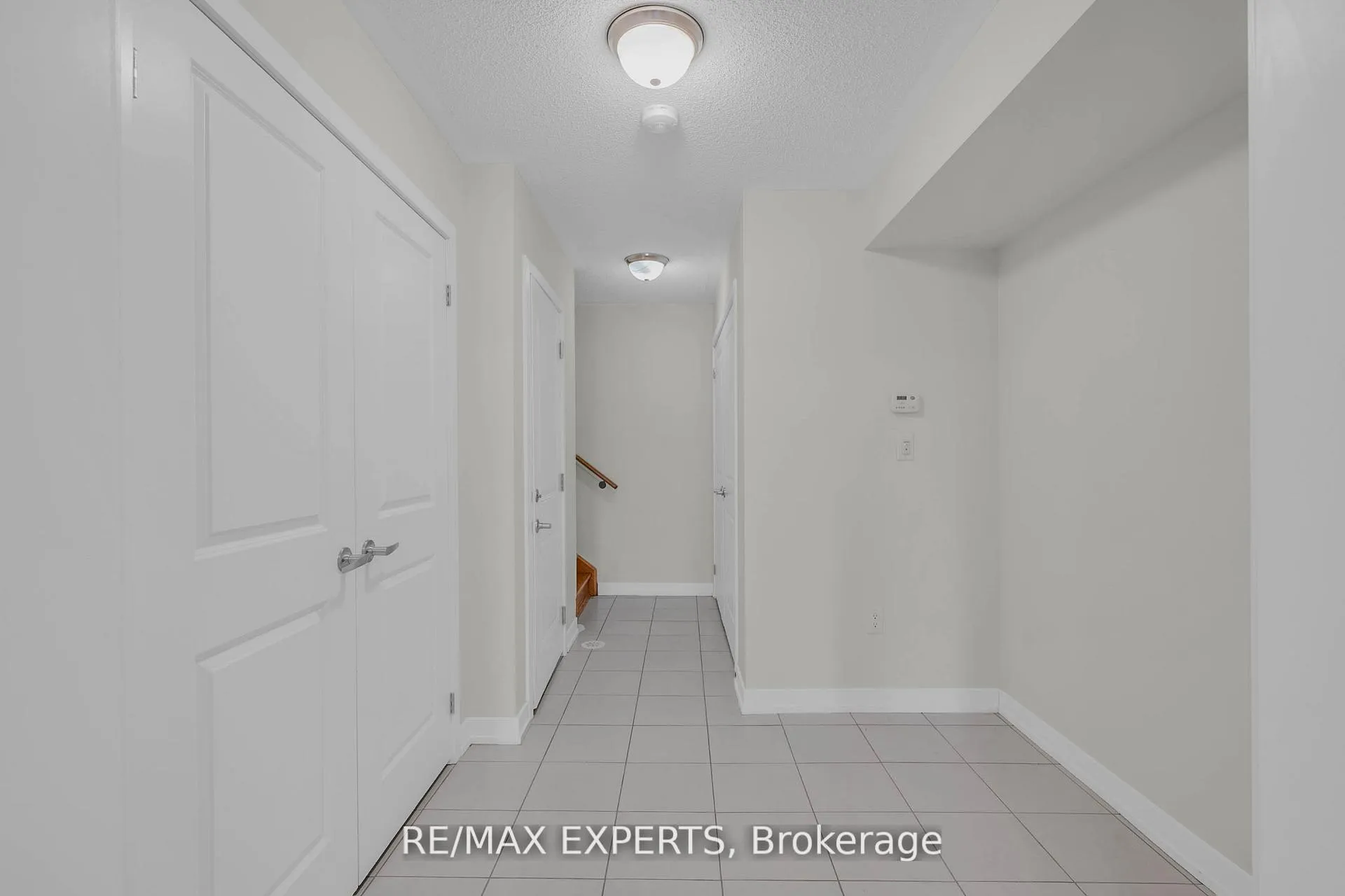 Photo 9 of 34 Dandara Gate, Vaughan, Steeles West Industrial — HOMEH