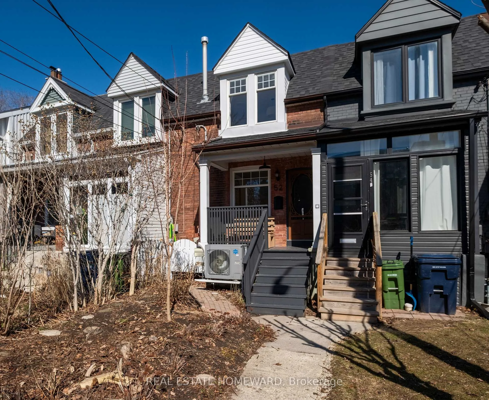 Photo 3 of 52 Balfour Avenue, Toronto, Danforth Village-East York — HOMEH