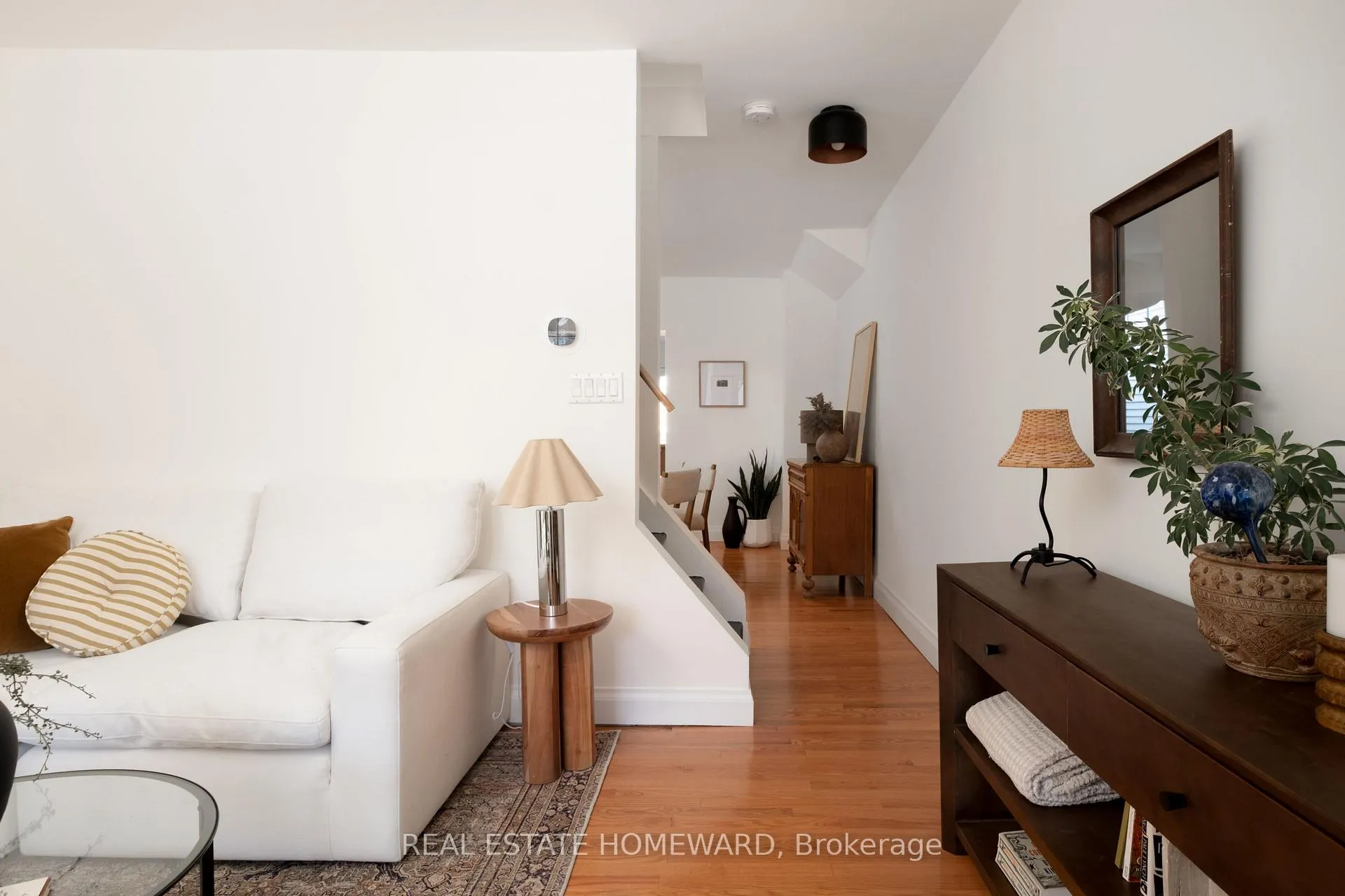 Photo 6 of 52 Balfour Avenue, Toronto, Danforth Village-East York — HOMEH