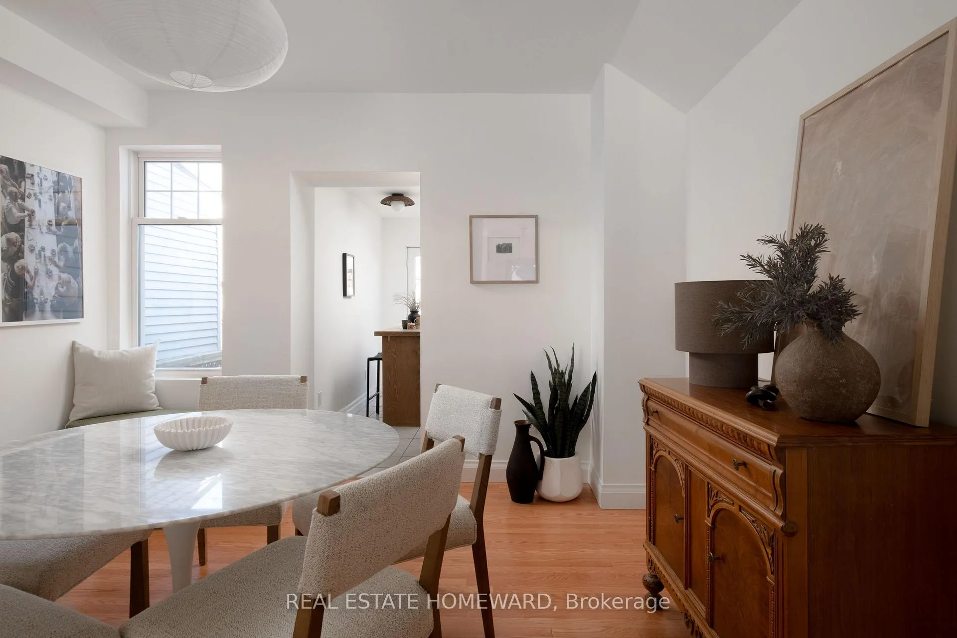 Photo 10 of 52 Balfour Avenue, Toronto, Danforth Village-East York — HOMEH