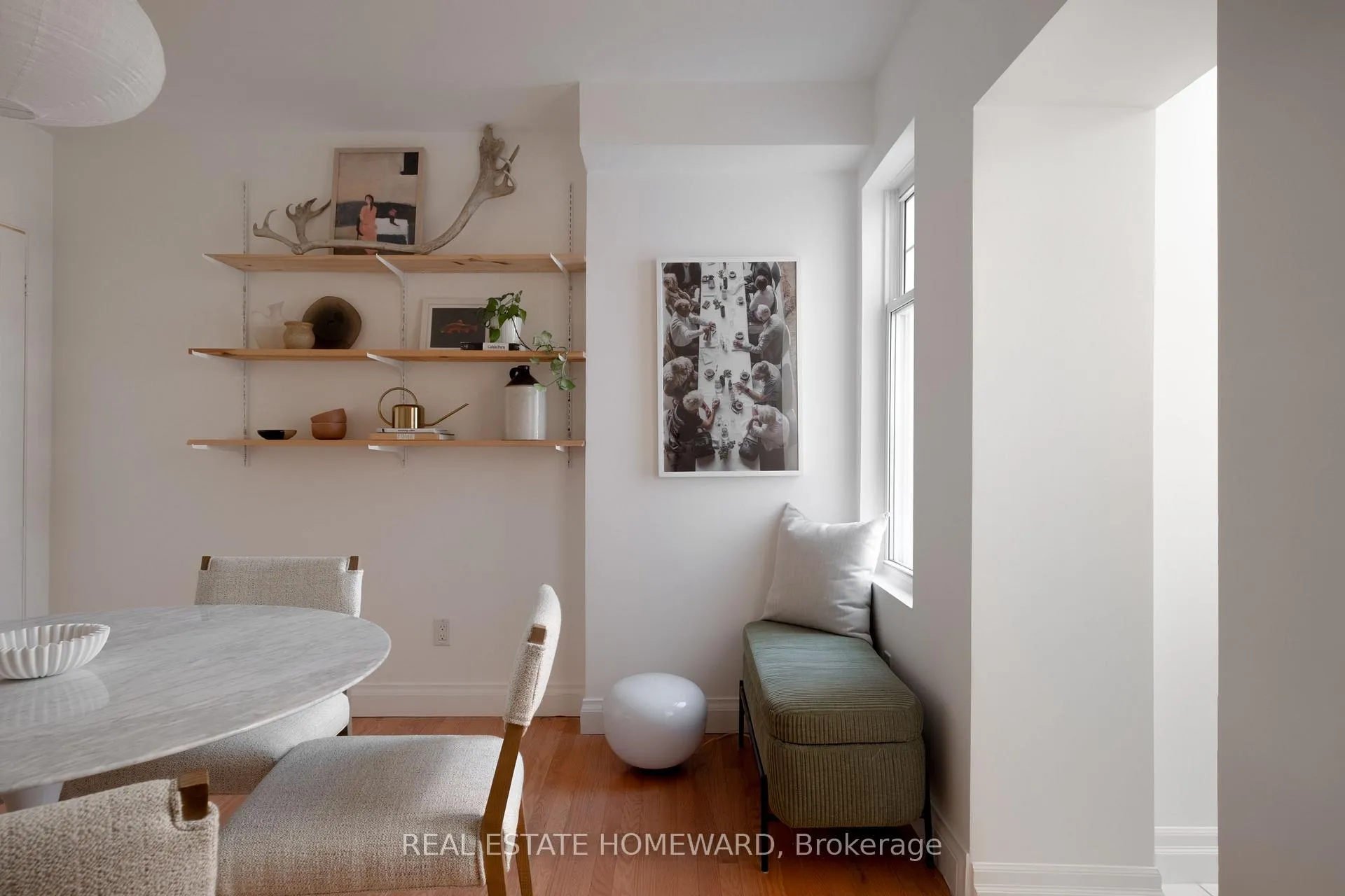 Photo 11 of 52 Balfour Avenue, Toronto, Danforth Village-East York — HOMEH