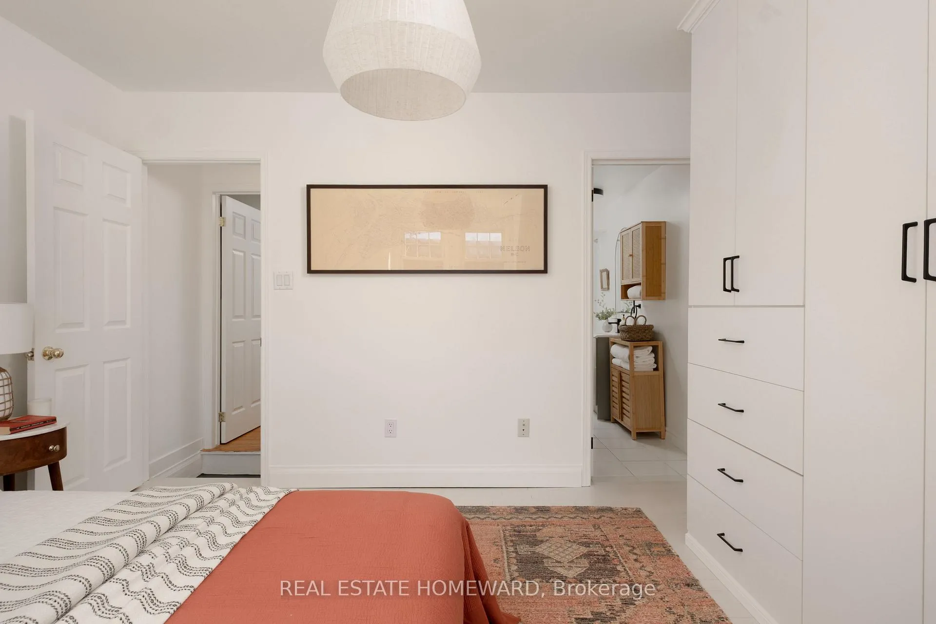 Photo 19 of 52 Balfour Avenue, Toronto, Danforth Village-East York — HOMEH