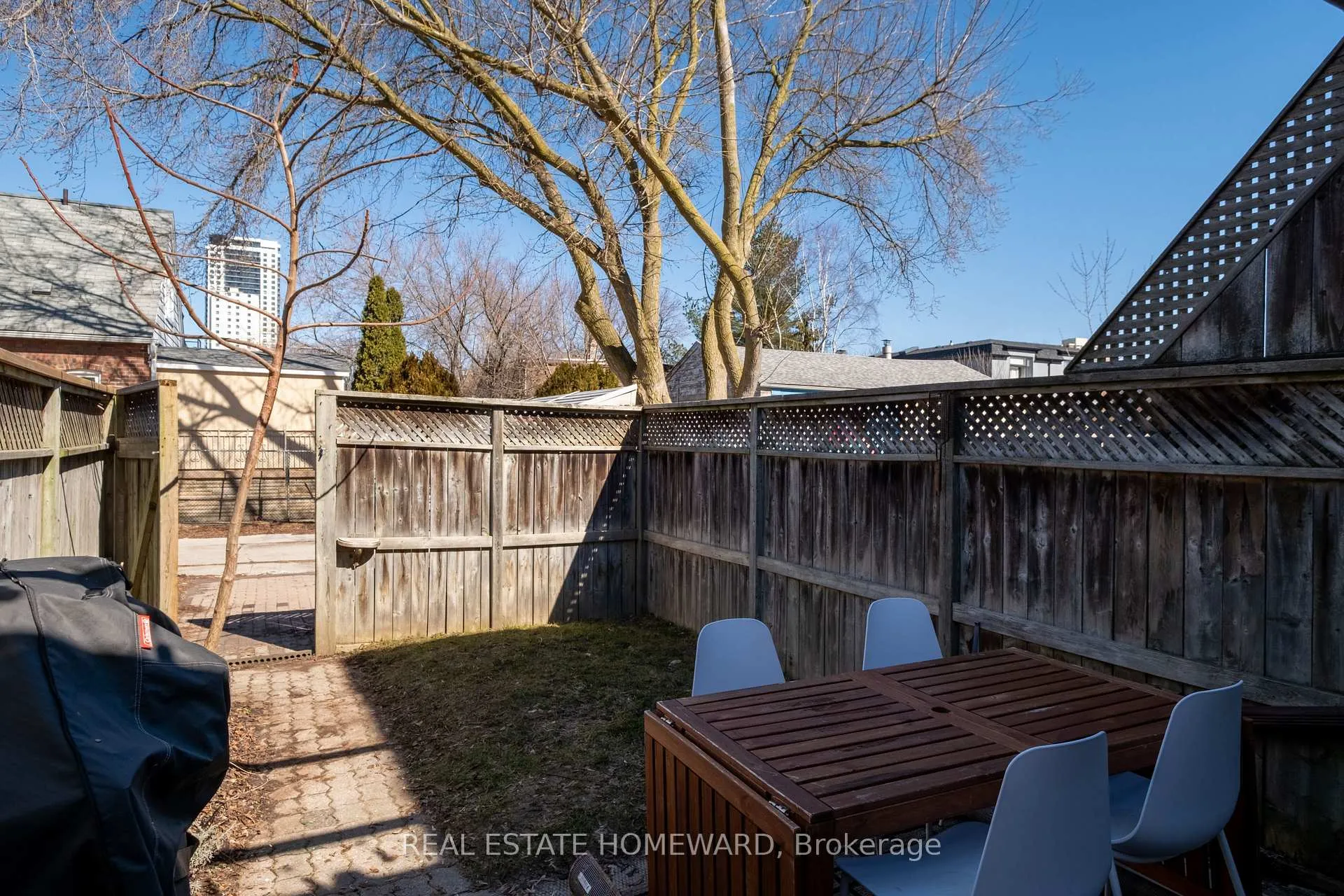 Photo 34 of 52 Balfour Avenue, Toronto, Danforth Village-East York — HOMEH
