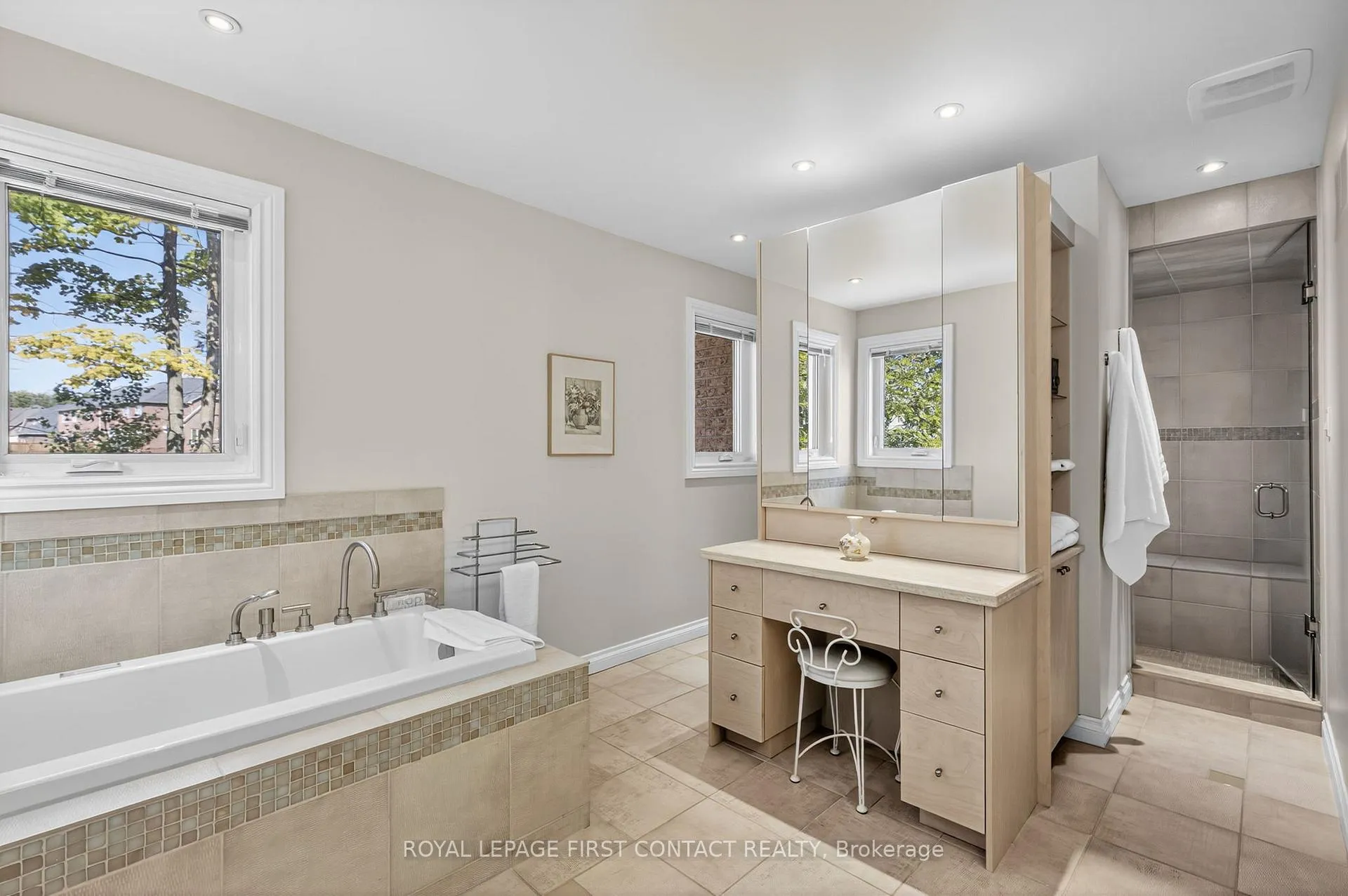 Photo 30 of 26 Edgecombe Terrace, Springwater, Centre Vespra — HOMEH