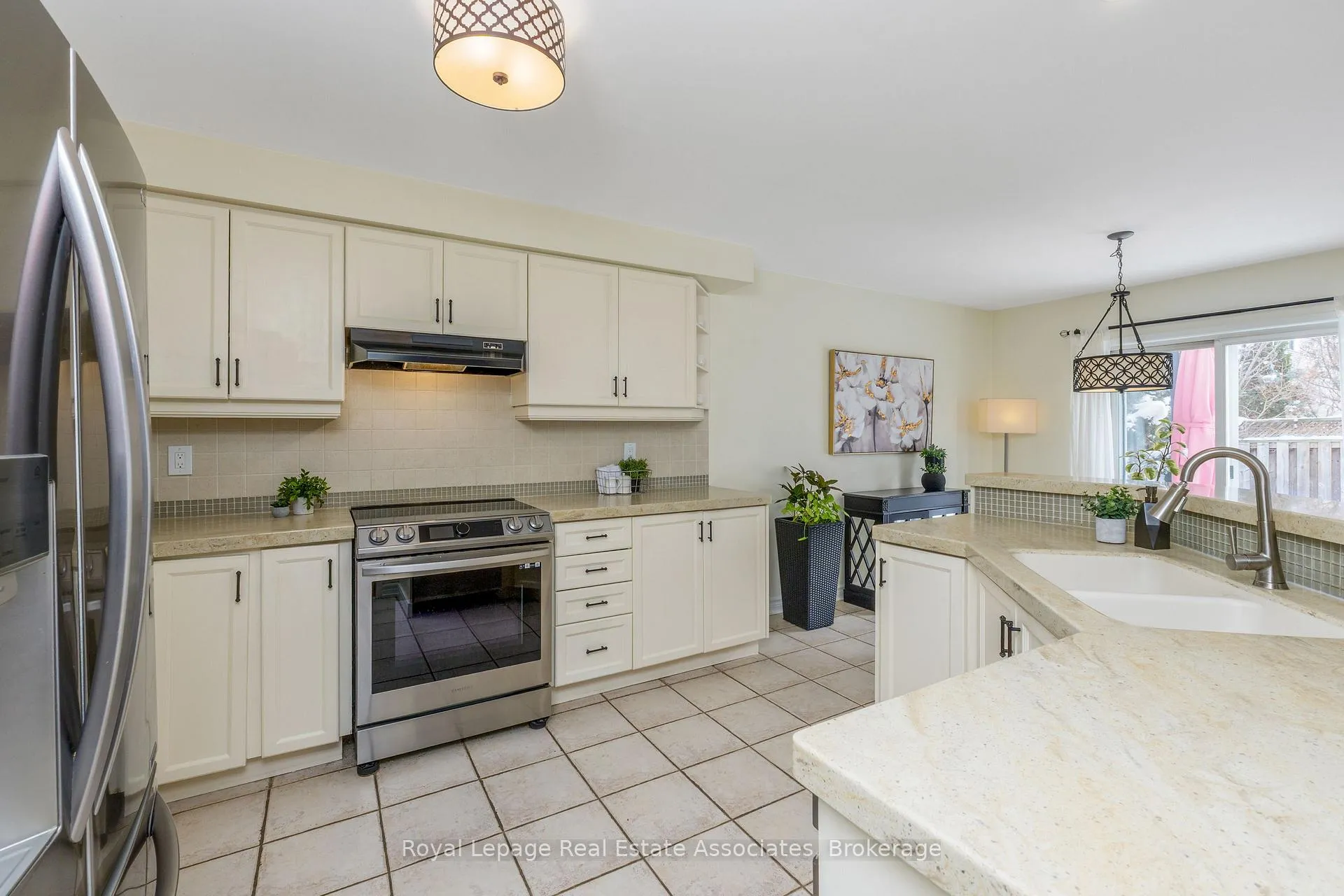 Photo 7 of 1196 Knight Trail, Milton, Dempsey — HOMEH