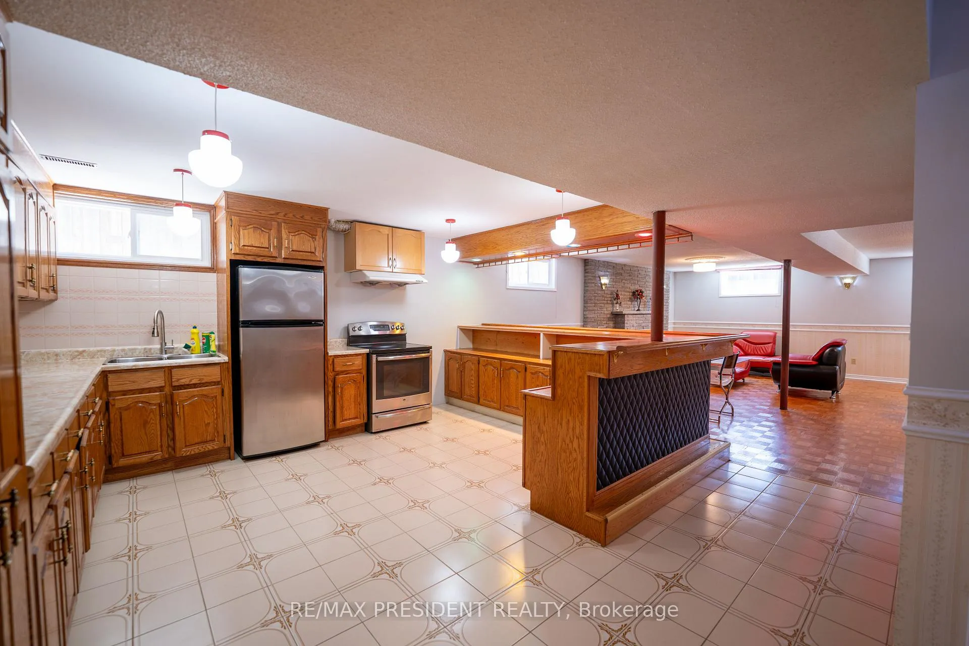 Photo 22 of 233 Rutherford Road N, Brampton, Madoc — HOMEH