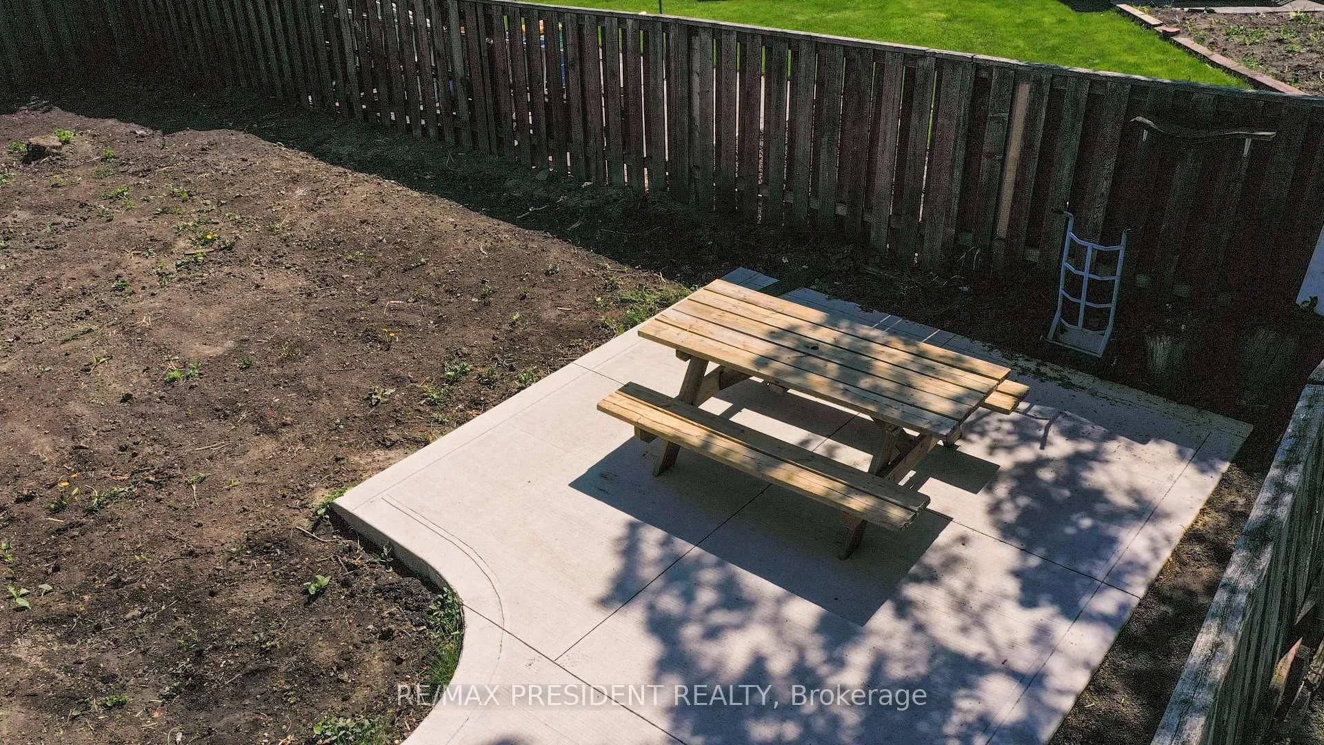 Photo 41 of 233 Rutherford Road N, Brampton, Madoc — HOMEH