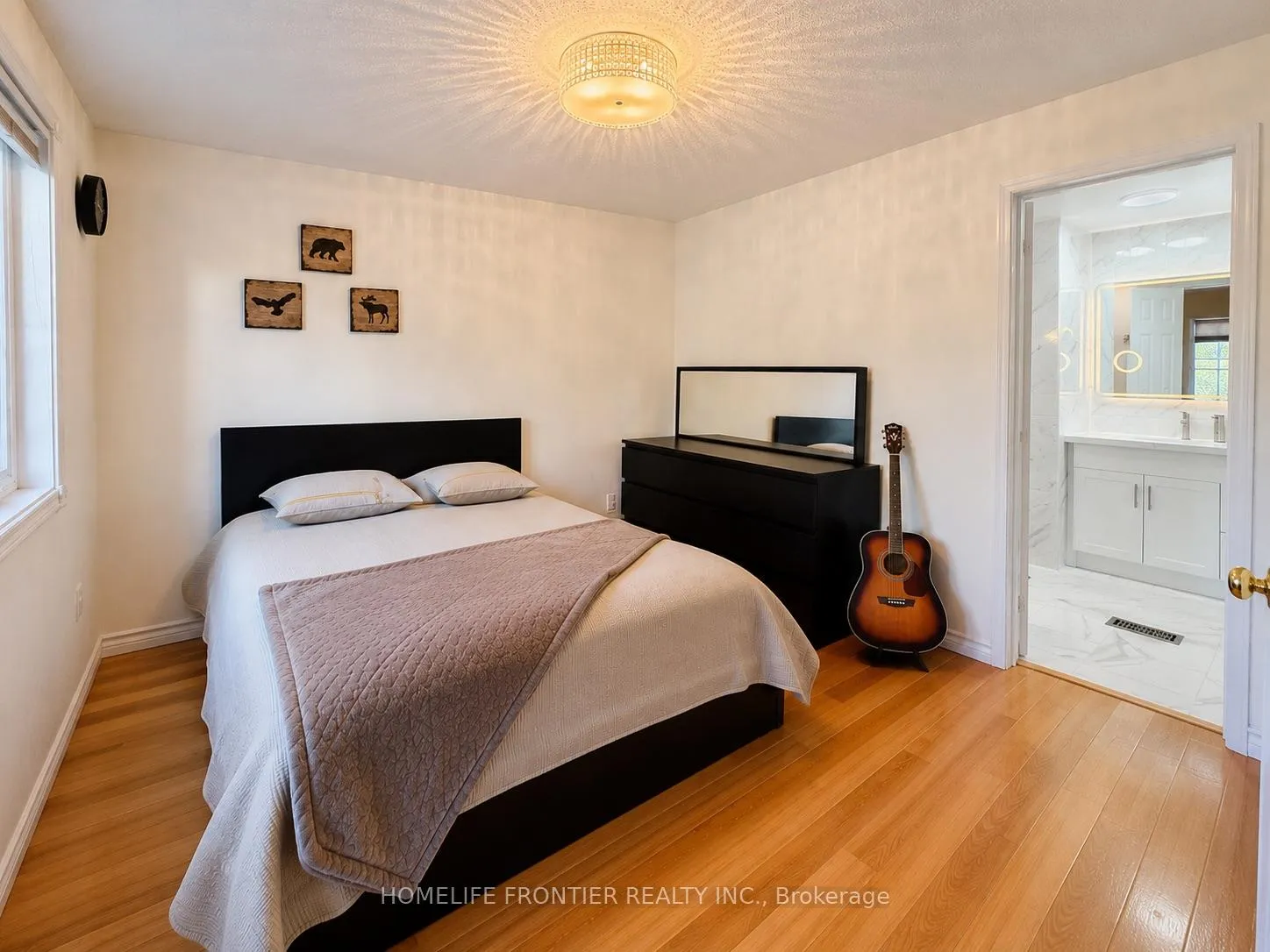 Photo 19 of 153 Purcell Crescent, Vaughan, Maple — HOMEH