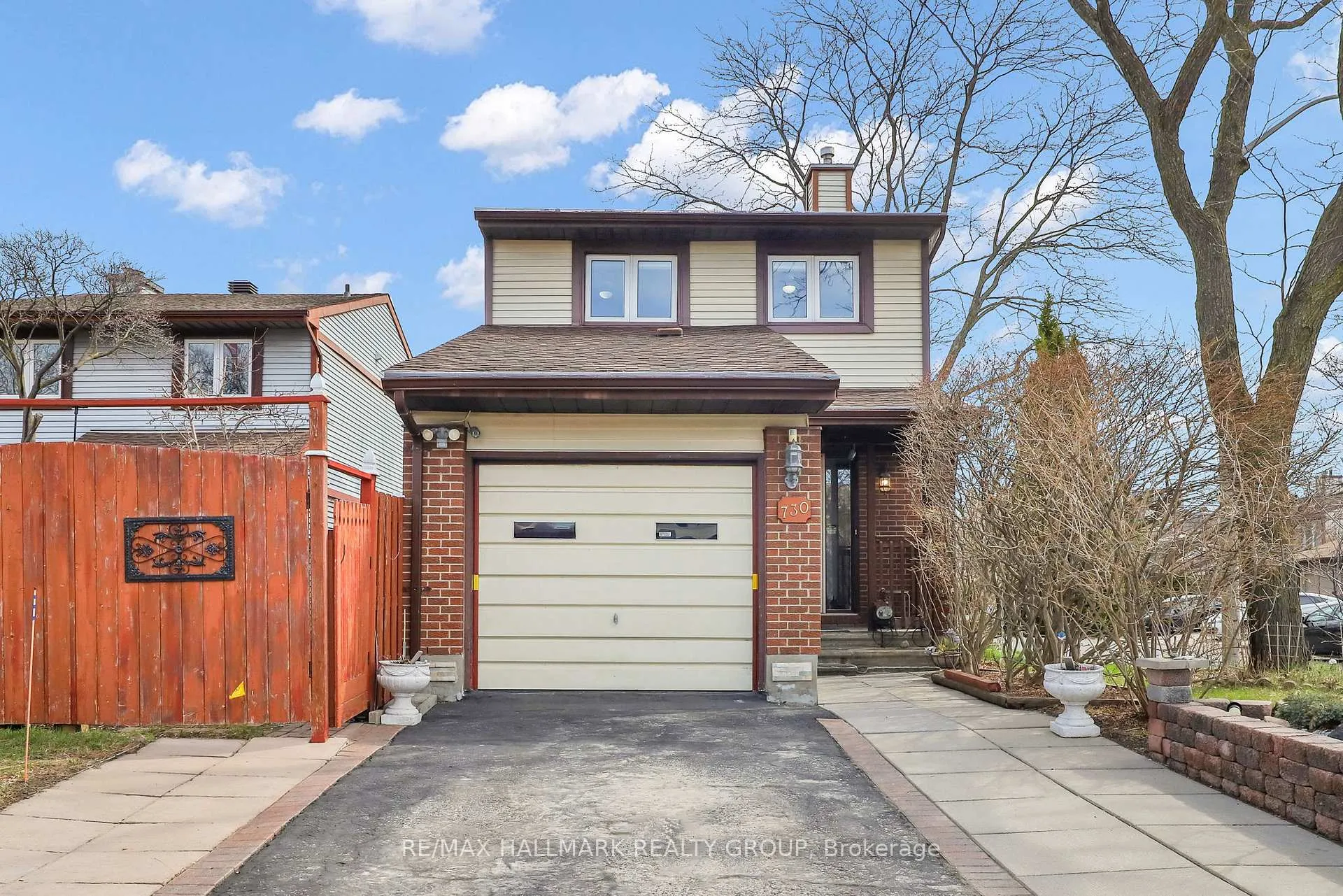 Photo 1 of 730 Malibu Terrace, Ottawa, Courtland Park — HOMEH