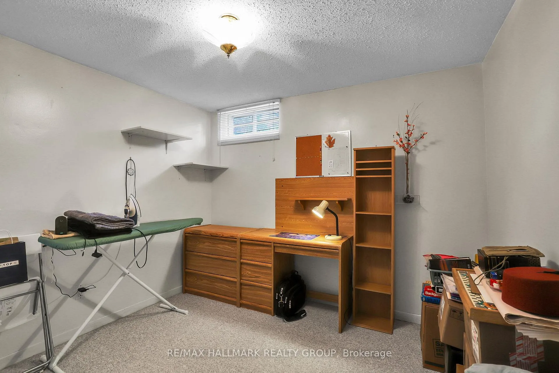 Photo 21 of 730 Malibu Terrace, Ottawa, Courtland Park — HOMEH