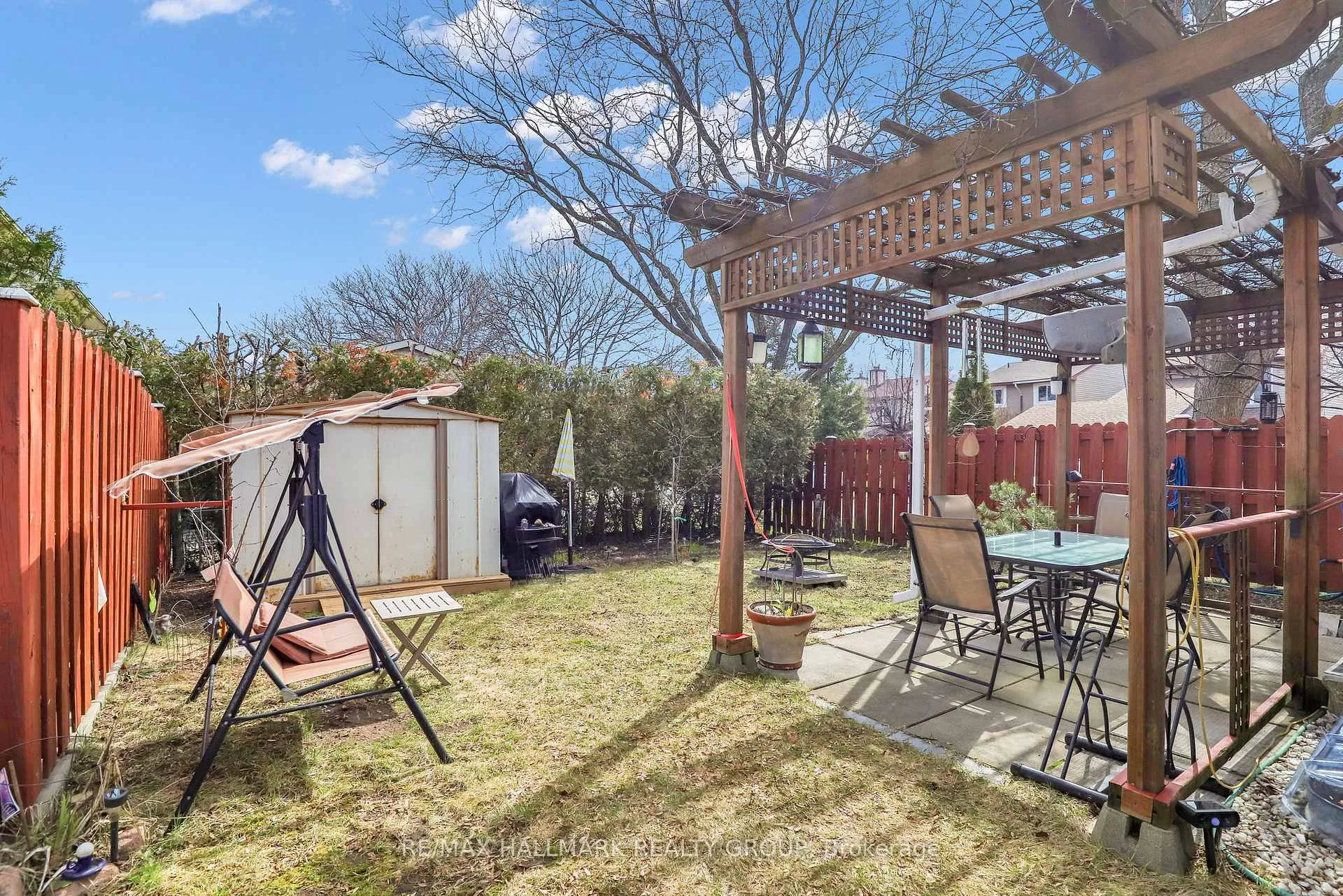 Photo 26 of 730 Malibu Terrace, Ottawa, Courtland Park — HOMEH