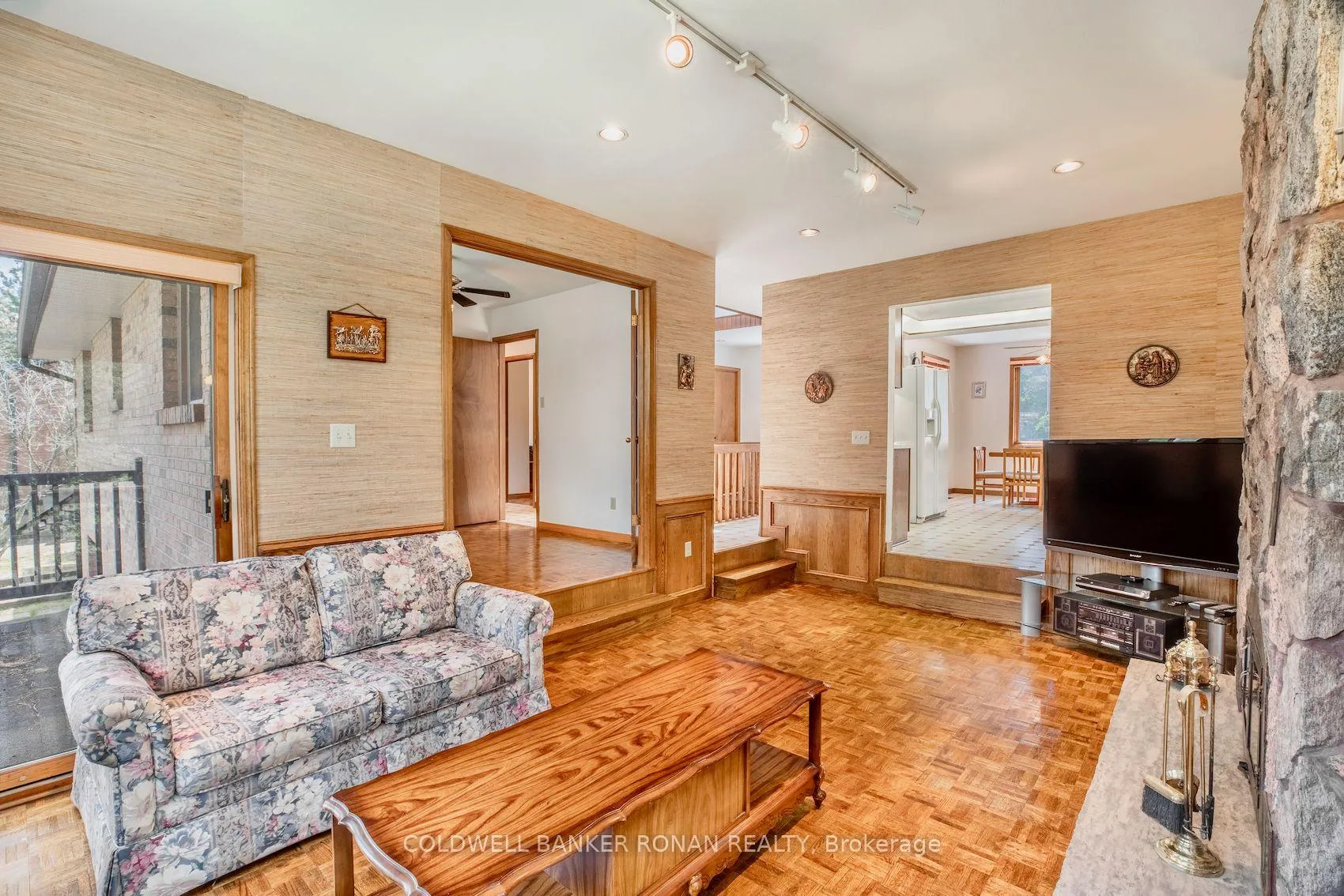 Photo 13 of 24 Pine Forest Drive, Tiny, Rural Tiny — HOMEH