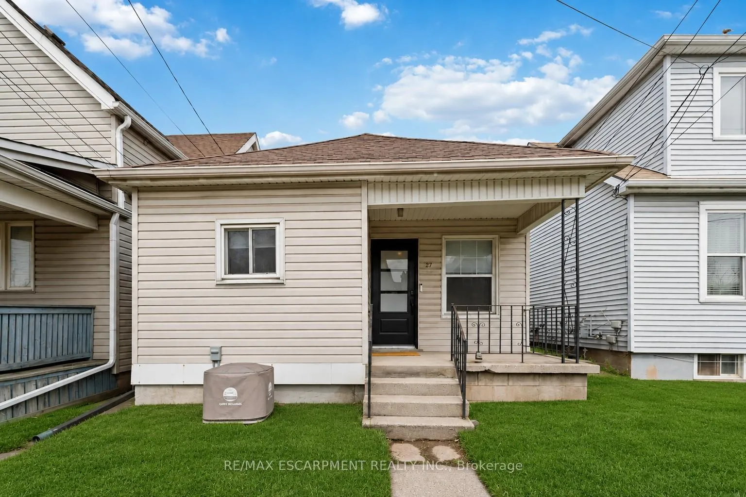 Photo 1 of 27 Edinburgh Avenue, Hamilton, Crown Point — HOMEH