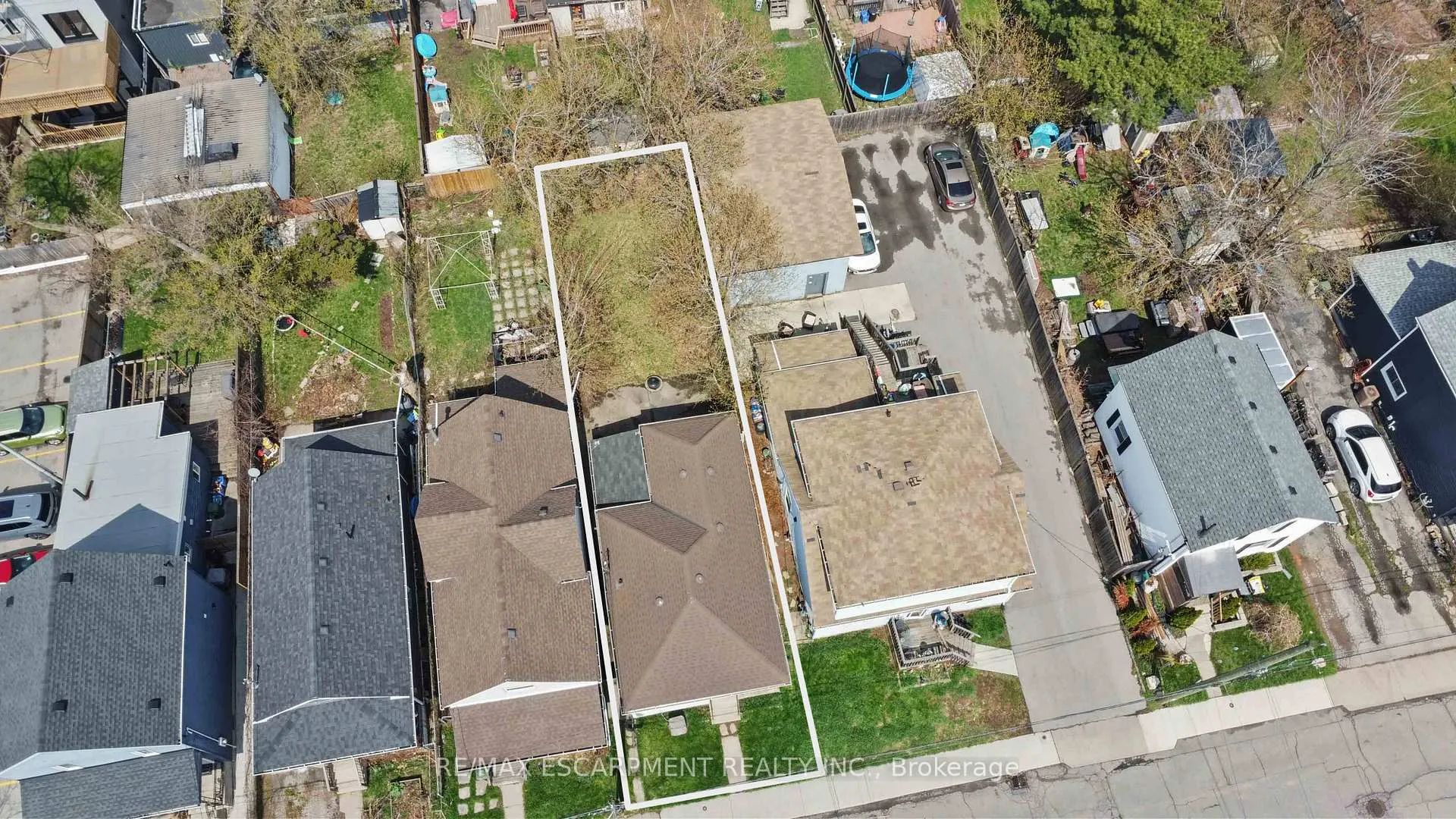 Photo 2 of 27 Edinburgh Avenue, Hamilton, Crown Point — HOMEH